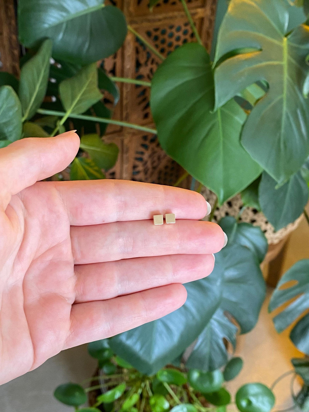 Vintage 14k Yellow Gold Cube Stud Earrings