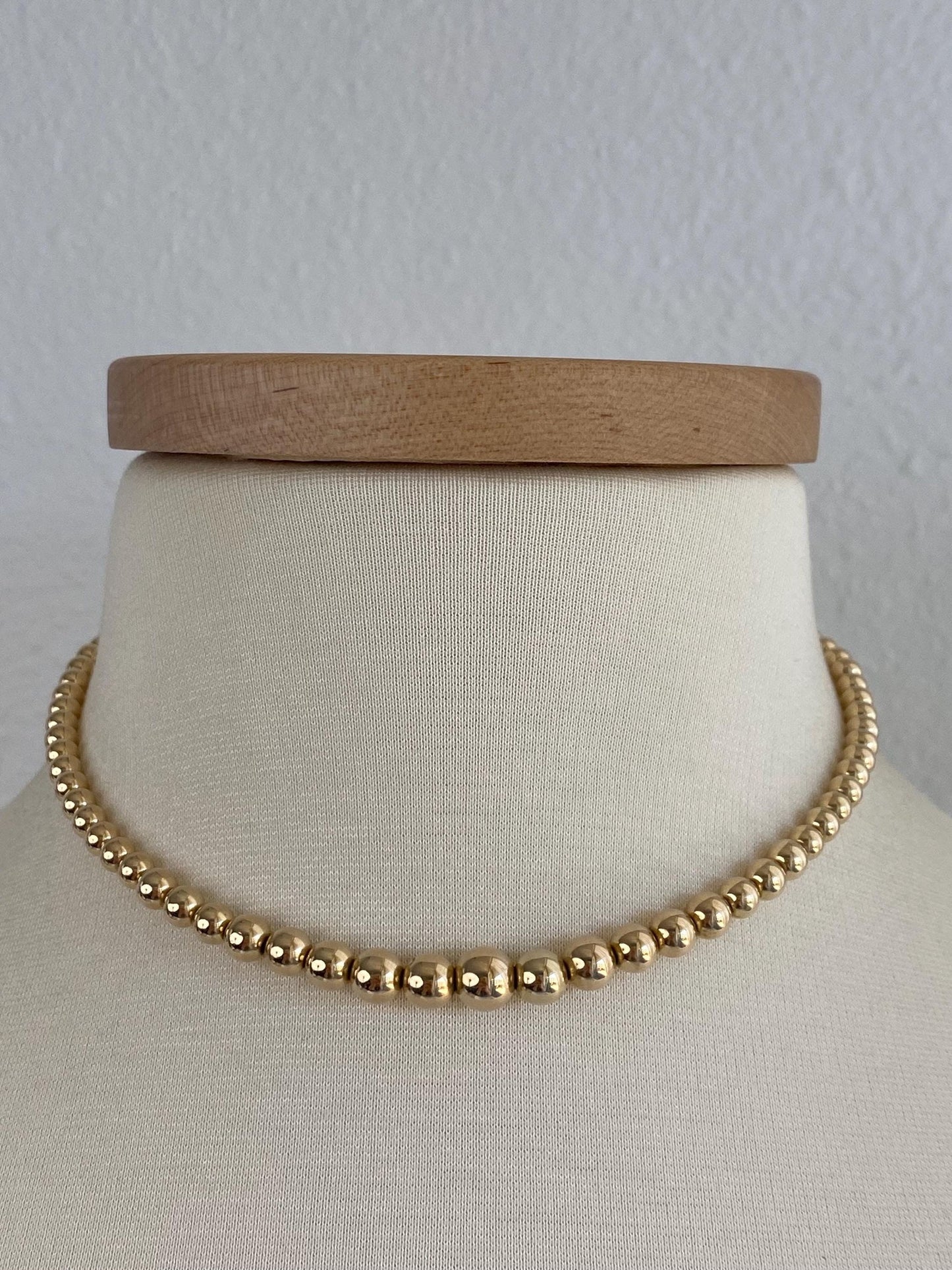 Vintage 14k Yellow Gold Graduated Gold Ball Necklace - 15.5 inches