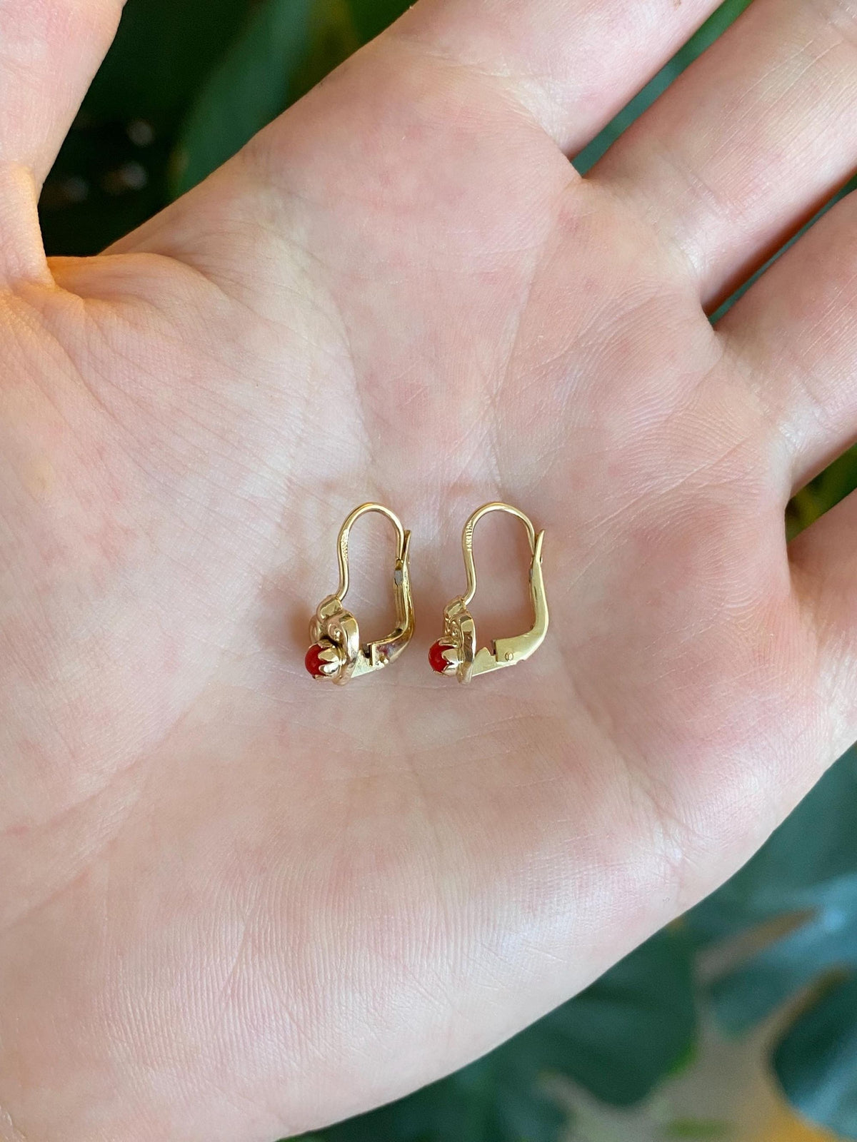 Vintage Solid 14k Yellow Gold Red Stone Heart Drop Earrings