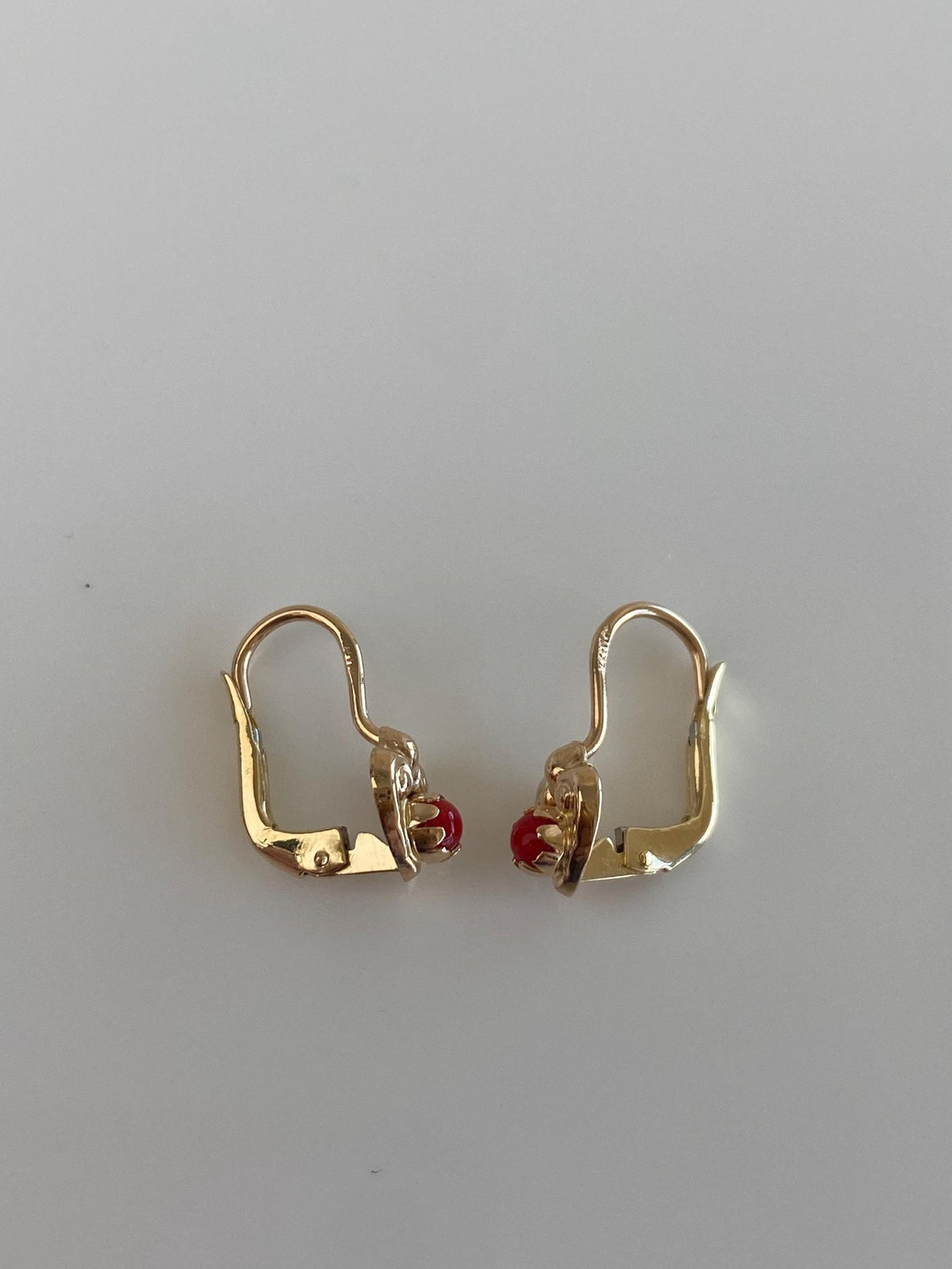Vintage Solid 14k Yellow Gold Red Stone Heart Drop Earrings