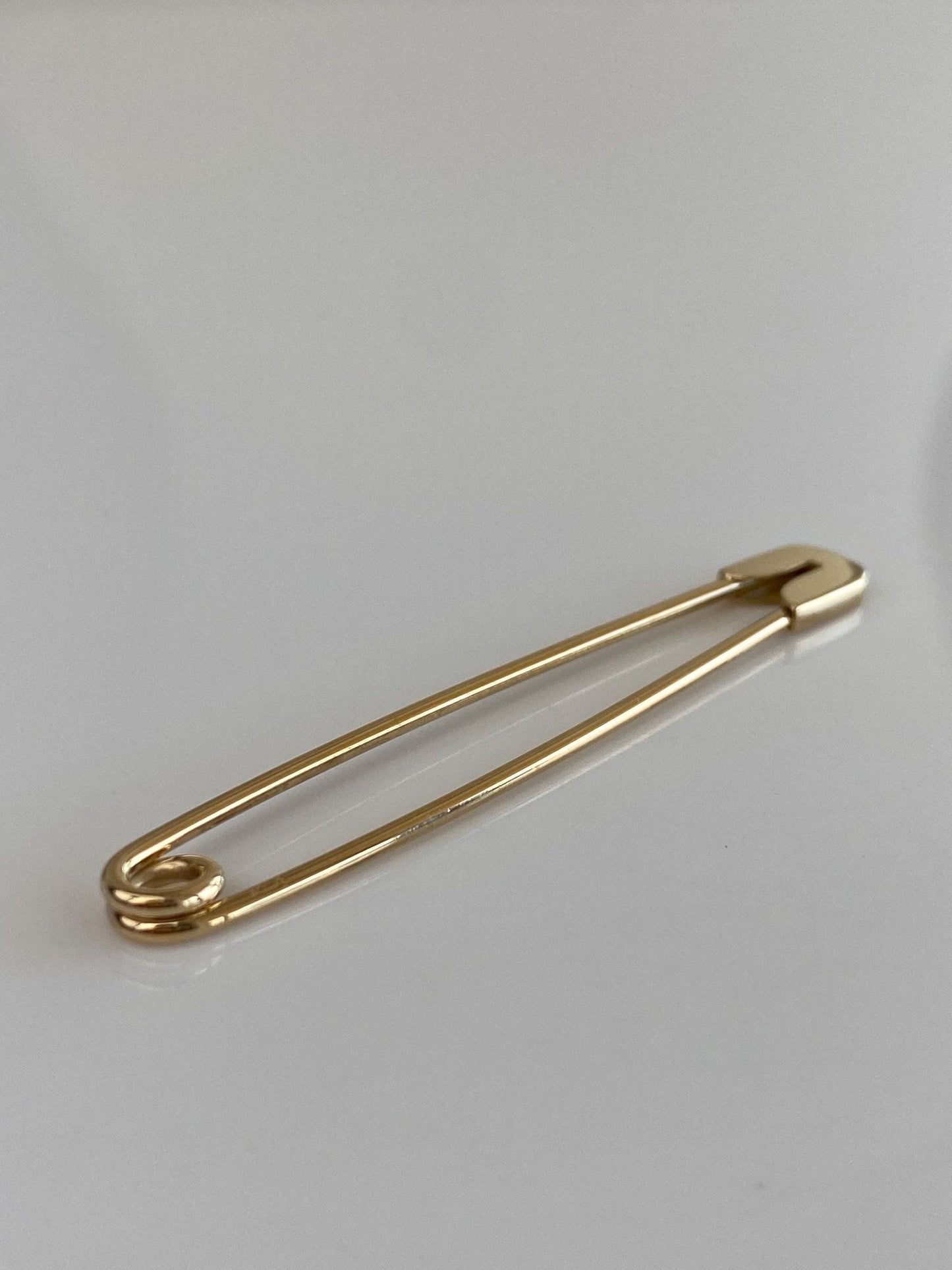 Vintage Solid 14k Yellow Gold Safety Pin