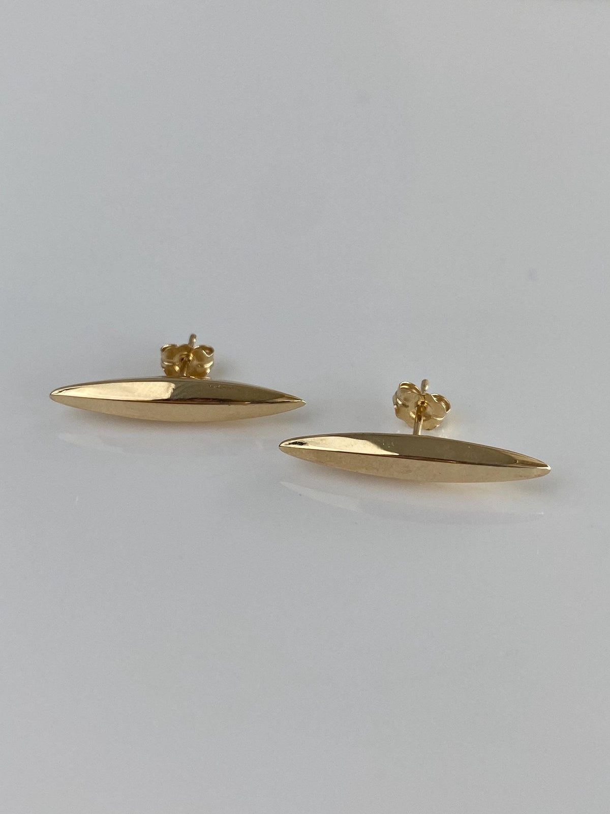 Vintage 9k Yellow Gold Domed Stud Earrings