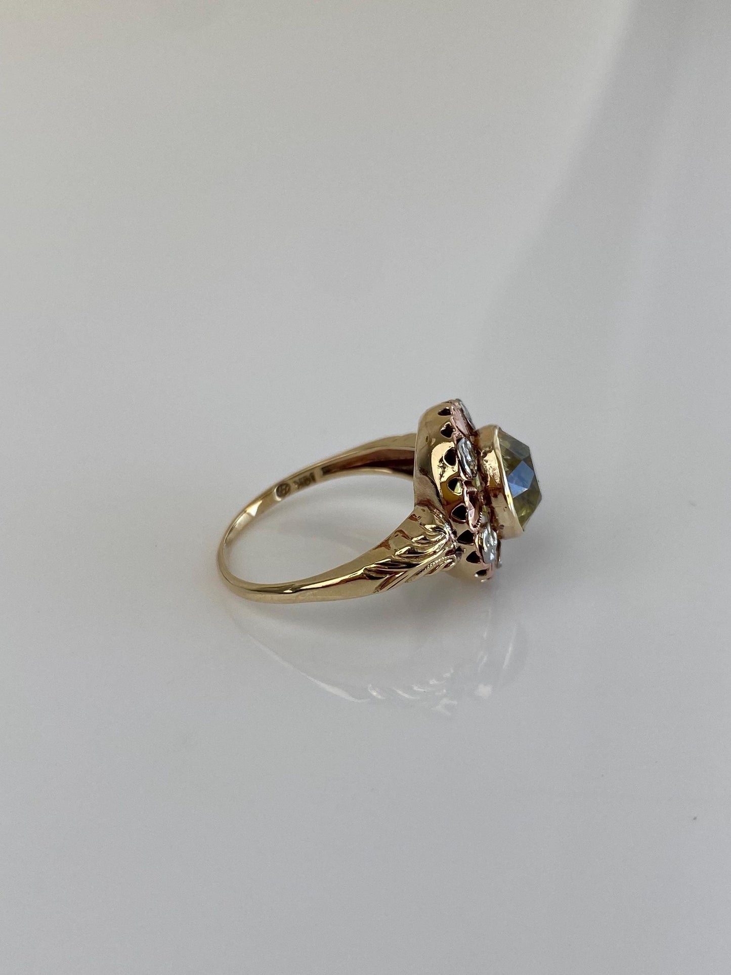 Vintage Solid 10k Tri Tone Gold Yellow Sapphire Ring - Size 6.25