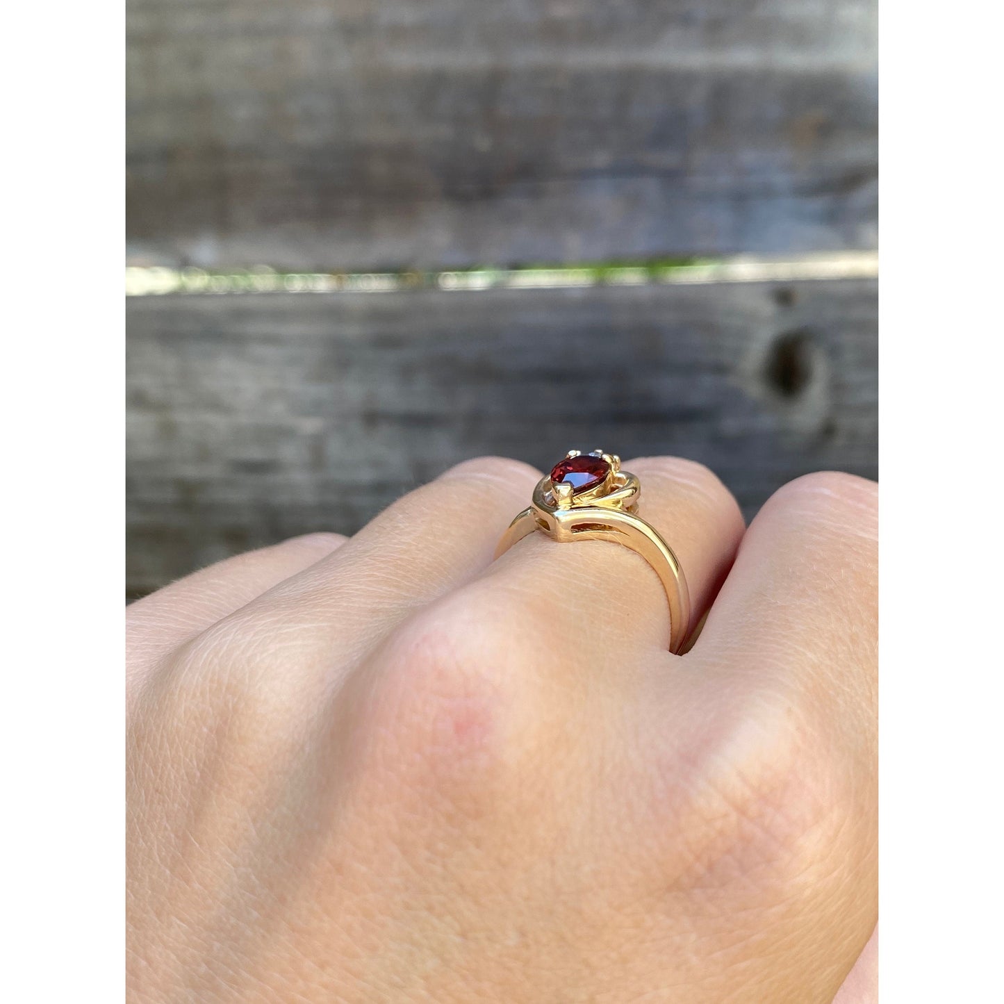 Vintage Solid 10k Yellow Gold Garnet Diamond Ring - Size 6.5