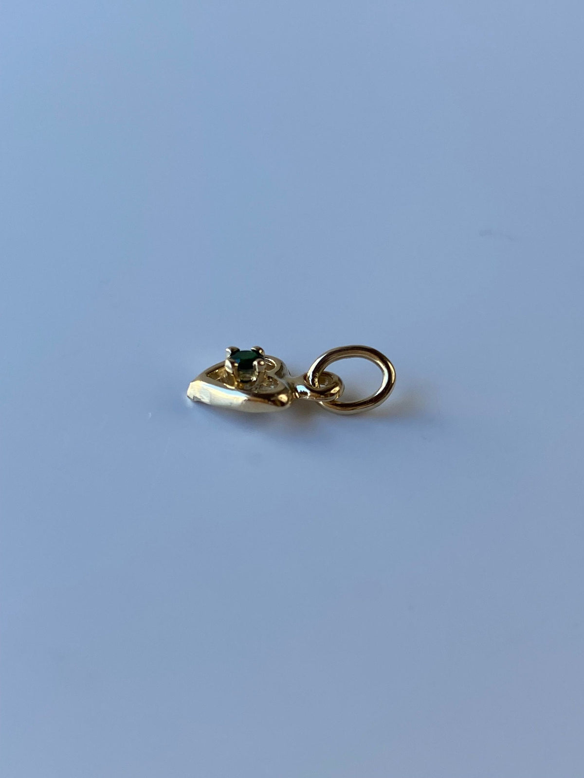 Vintage Solid 10k Yellow Gold Emerald Heart Charm