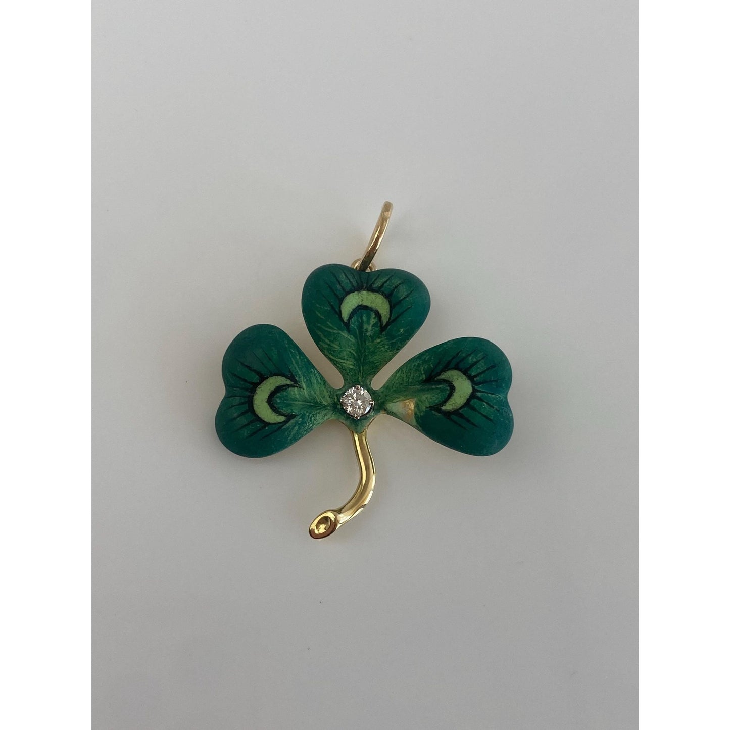 Vintage Solid 18k Yellow Gold Diamond Green Enamel Shamrock Charm