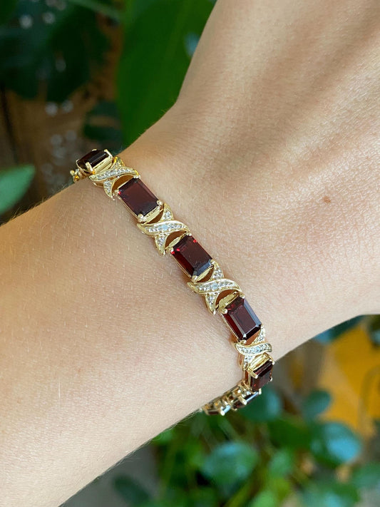 Vintage Solid 14k White & Yellow Gold Garnet Diamond X Link Bracelet - 7 inches