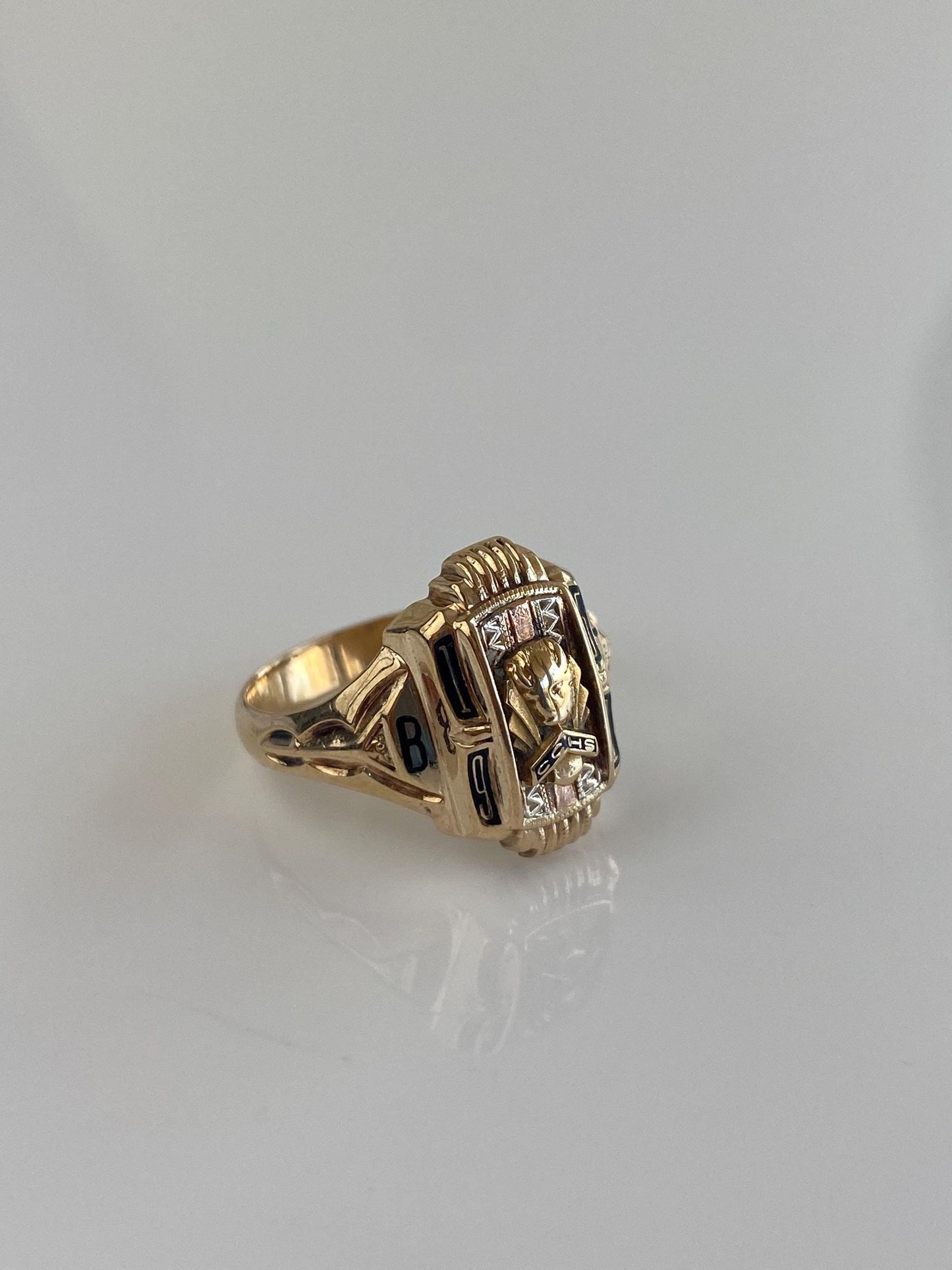 Vintage Solid 10k Yellow Gold Enamel 1951 Class Ring - Size 6.75