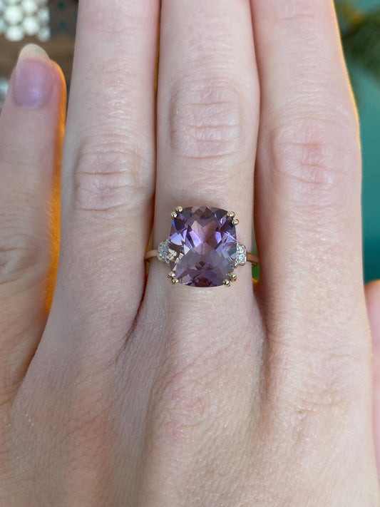 Vintage Solid 10k White & Yellow Gold Diamond Faceted Amethyst Ring - Size 7