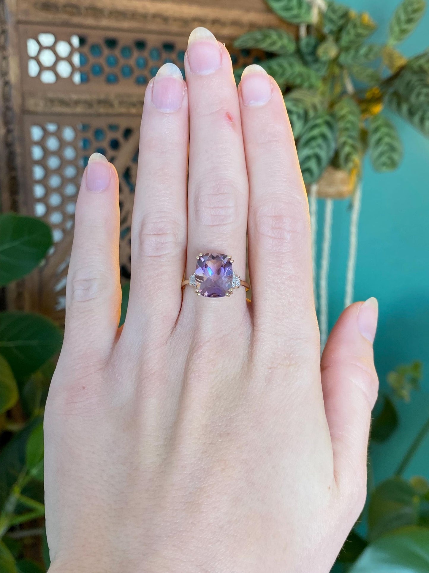 Vintage Solid 10k White & Yellow Gold Diamond Faceted Amethyst Ring - Size 7