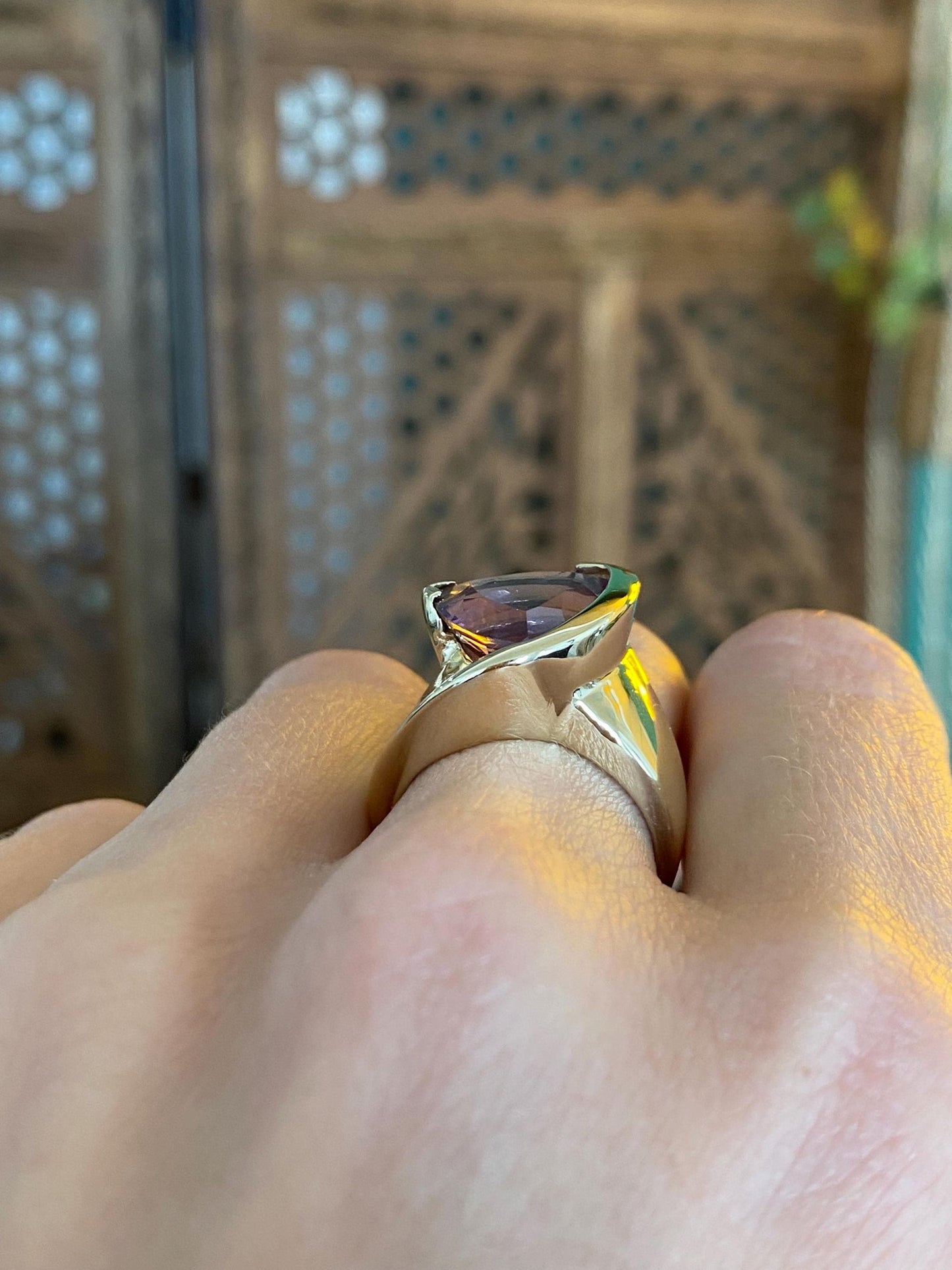 Vintage Solid 14k Yellow Gold Amethyst Ring - Size 7