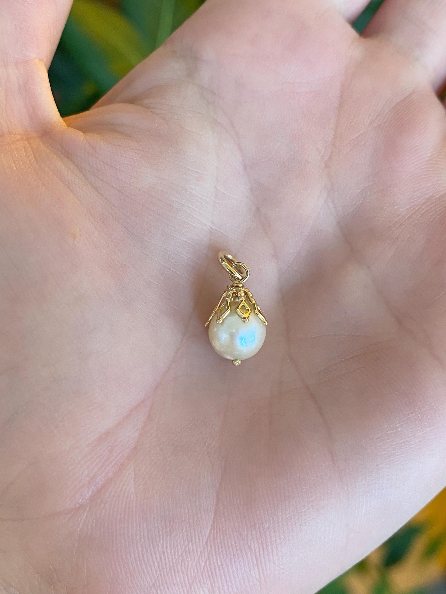 Vintage Solid 14k Yellow Gold Pearl Charm
