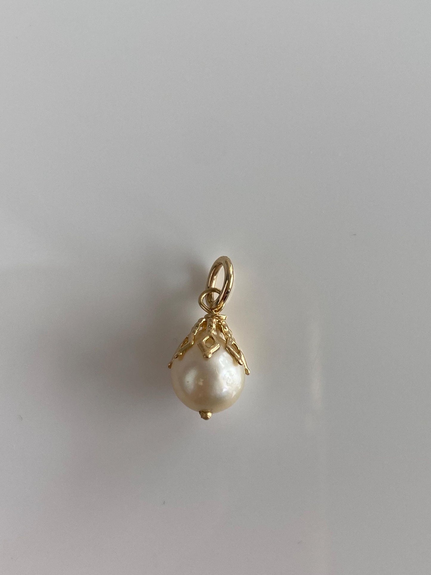 Vintage Solid 14k Yellow Gold Pearl Charm