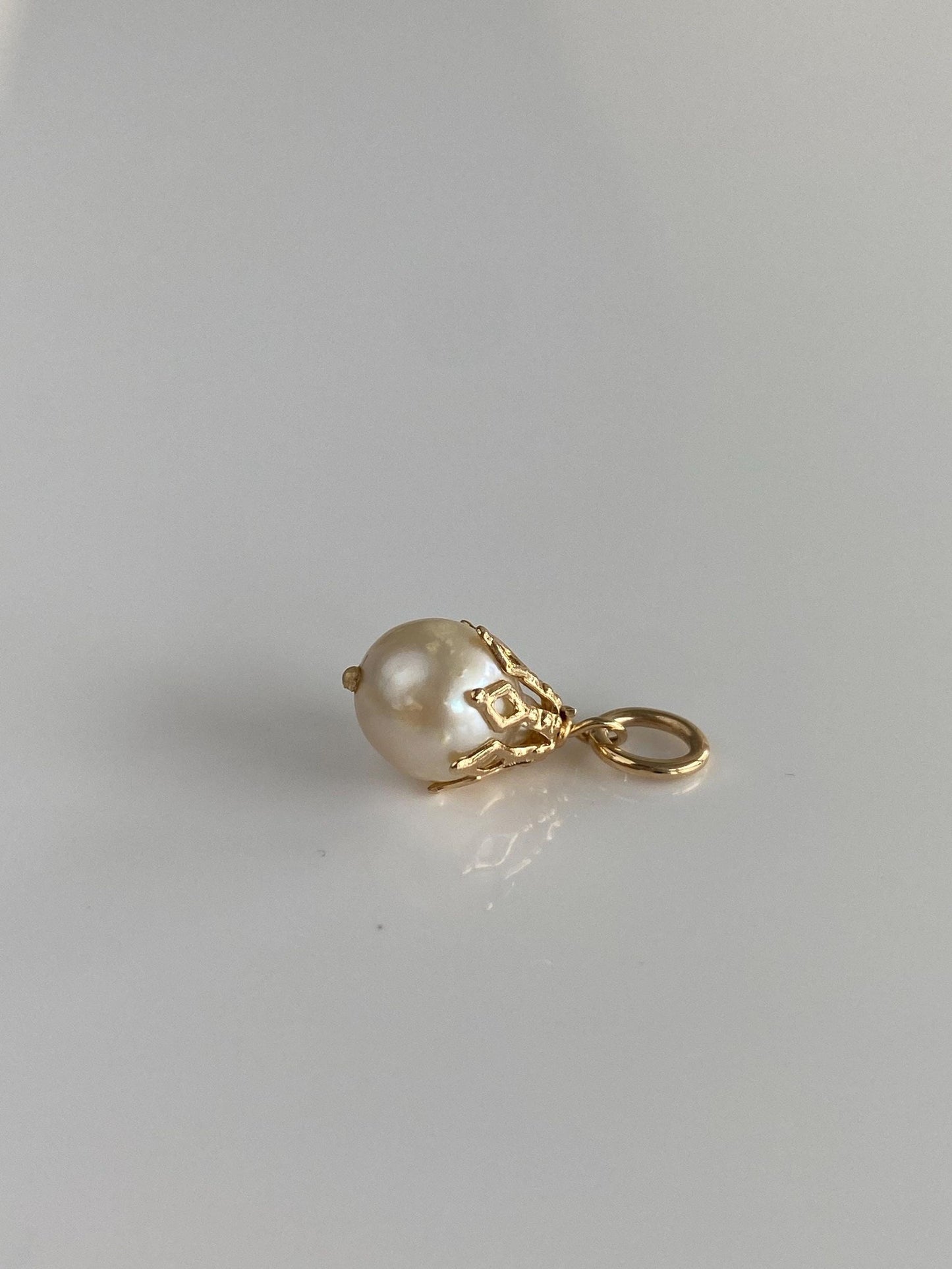 Vintage Solid 14k Yellow Gold Pearl Charm
