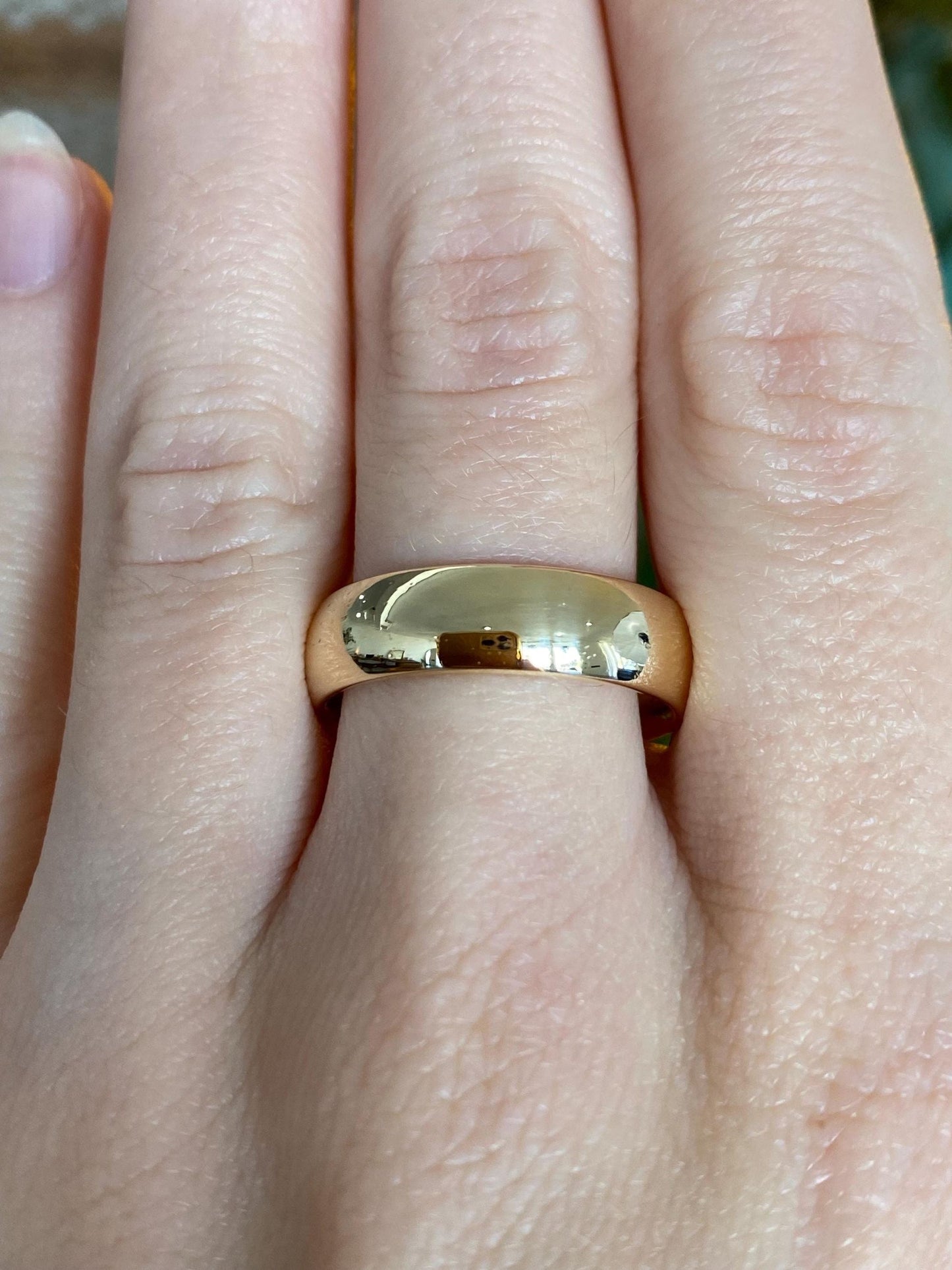 Vintage Solid 14k Yellow Gold Ring Band - Size 9