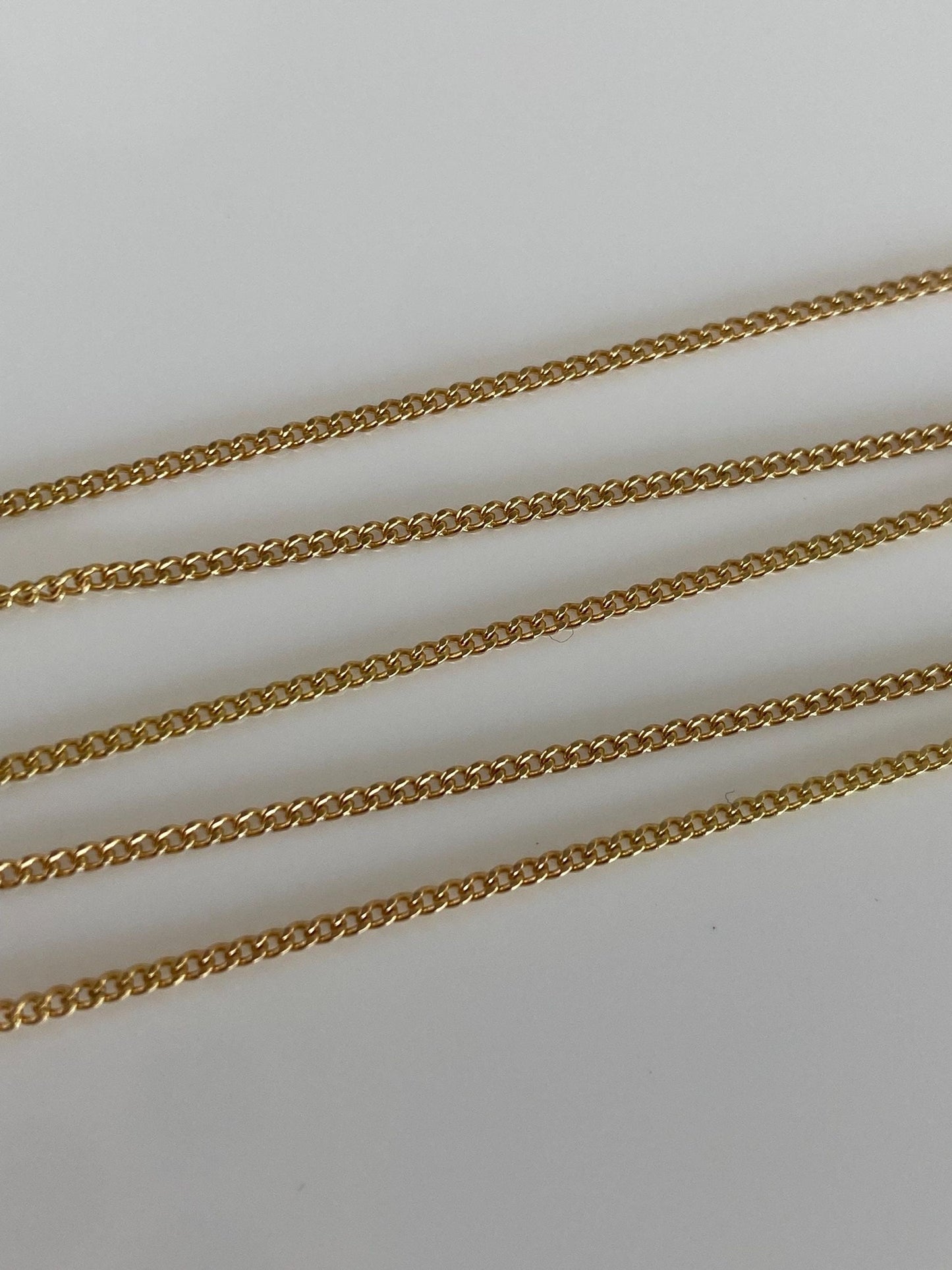 Vintage Solid 18k Yellow Gold Tight Curb Chain Necklace - 15.75 inches