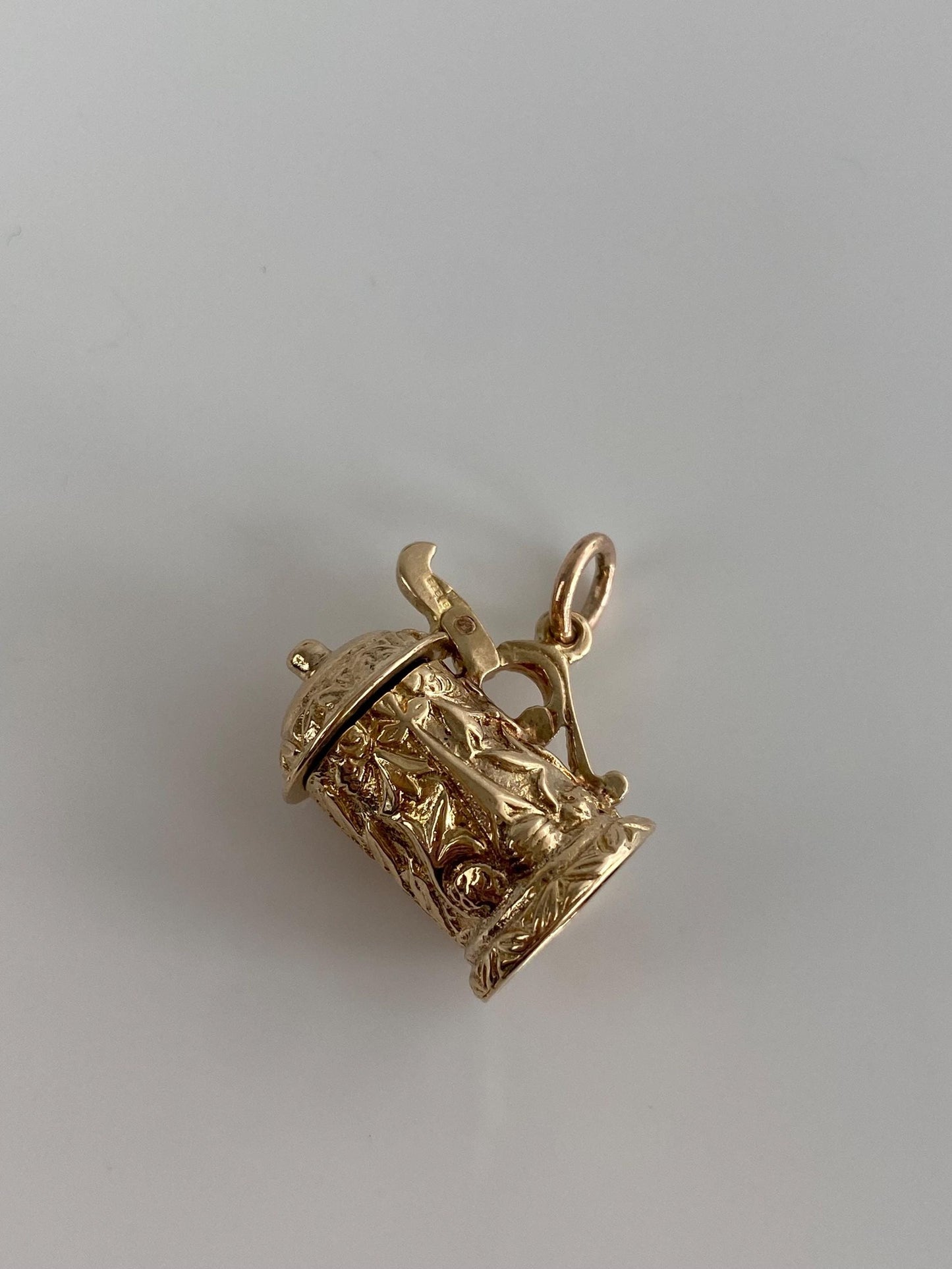Vintage Solid 9k Yellow Gold Floral Beer Stein Charm