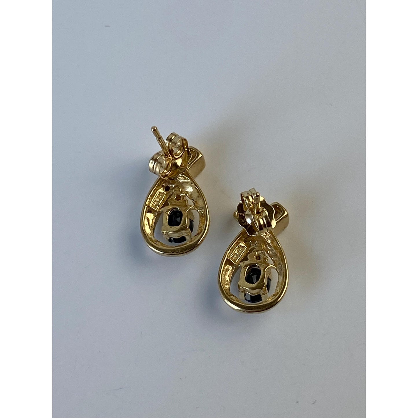 Vintage Solid 14k Yellow Gold Blue Spinel Diamond Stud Earrings