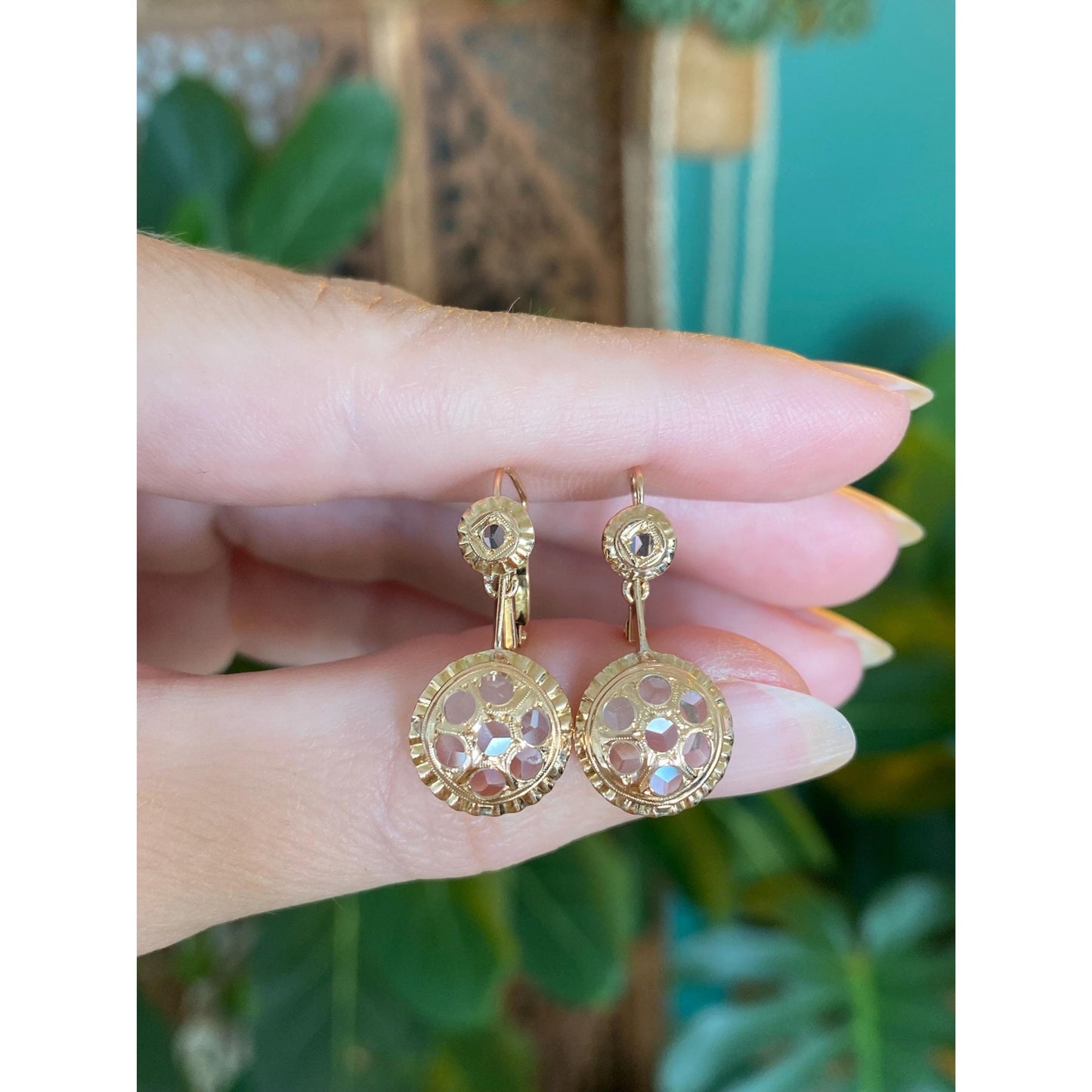 Vintage 14k Yellow Gold Clear Spinel Dangle Earrings