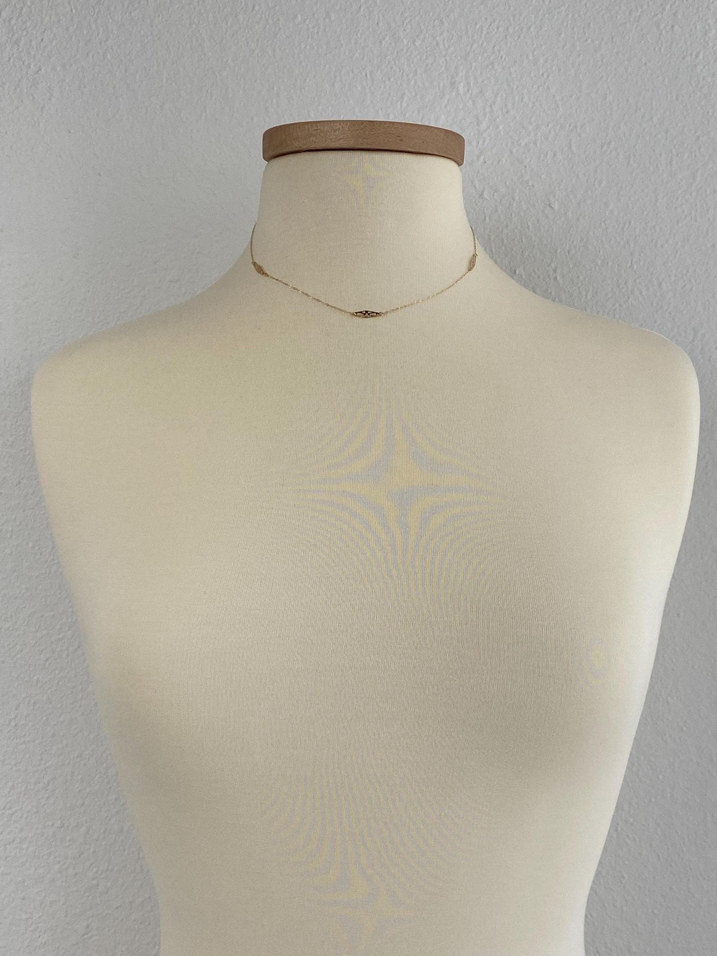 Vintage Solid 14k Yellow Gold Station Elongated Chain Necklace - 16.25 inches