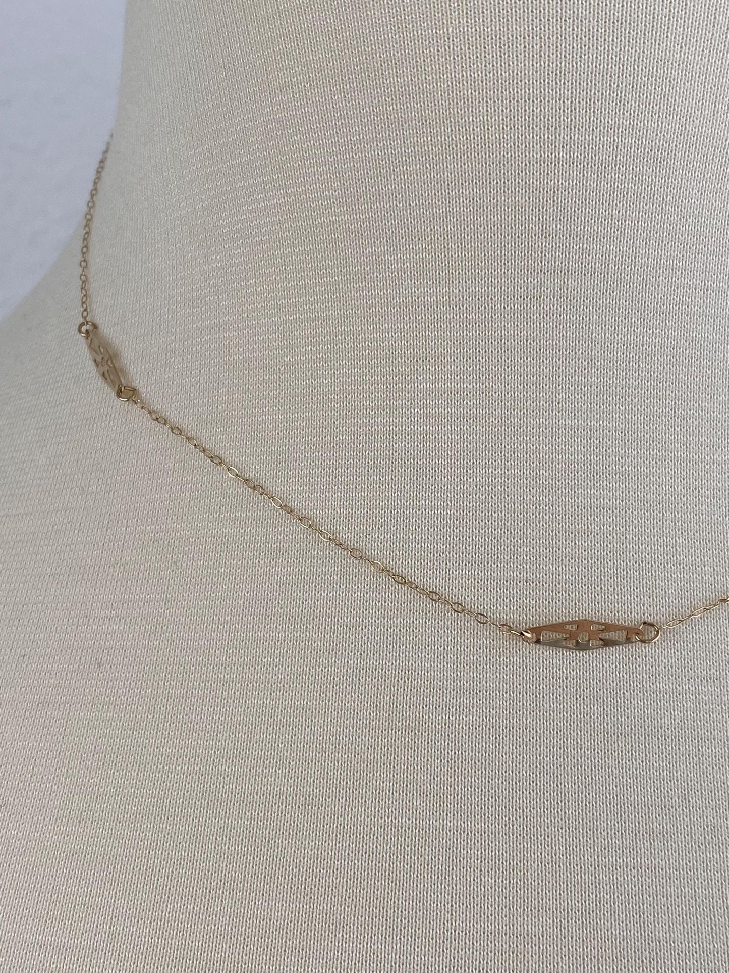 Vintage Solid 14k Yellow Gold Station Elongated Chain Necklace - 16.25 inches