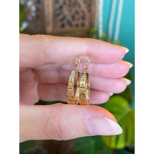 Vintage Solid 14k Yellow Gold Diamond Cut Hoop Earrings