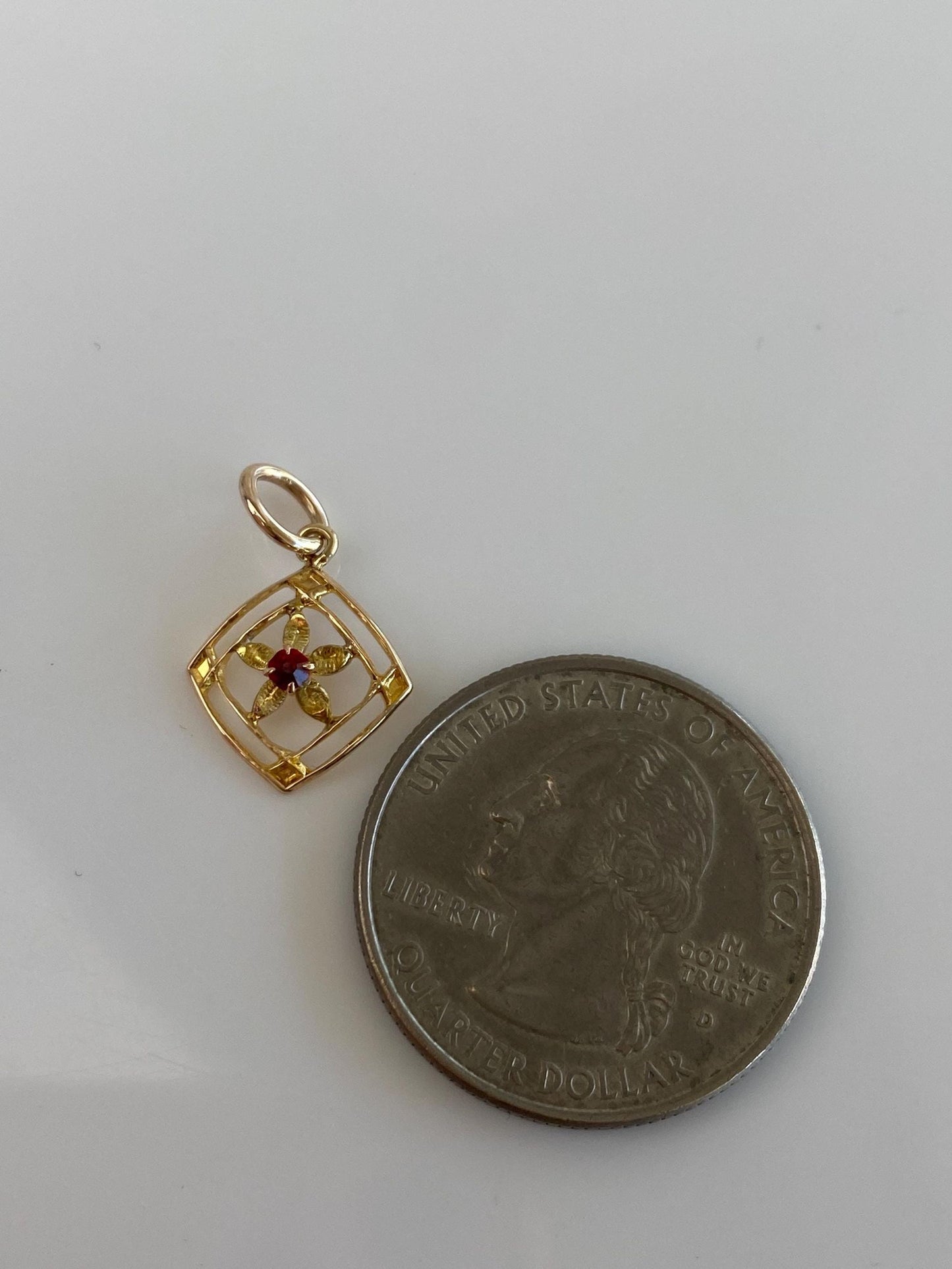 Vintage Solid 9k Yellow Gold Red Cubic Zirconia Flower Stick Pin Charm