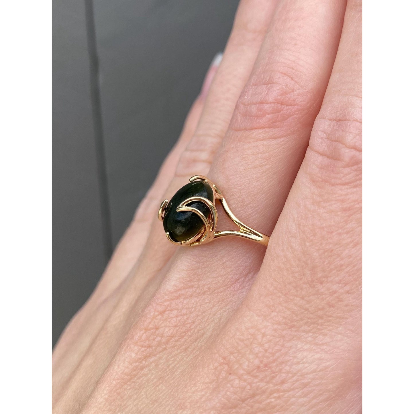 Solid 10k Yellow Gold Nephrite Ring - Size 10.5