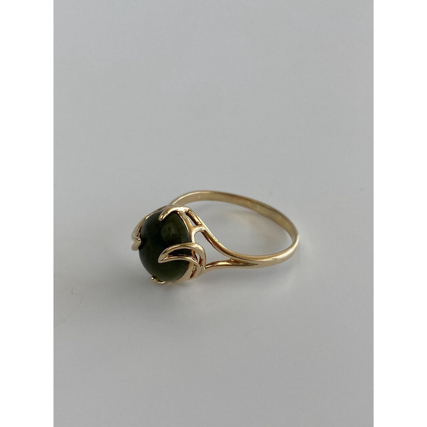 Solid 10k Yellow Gold Nephrite Ring - Size 10.5