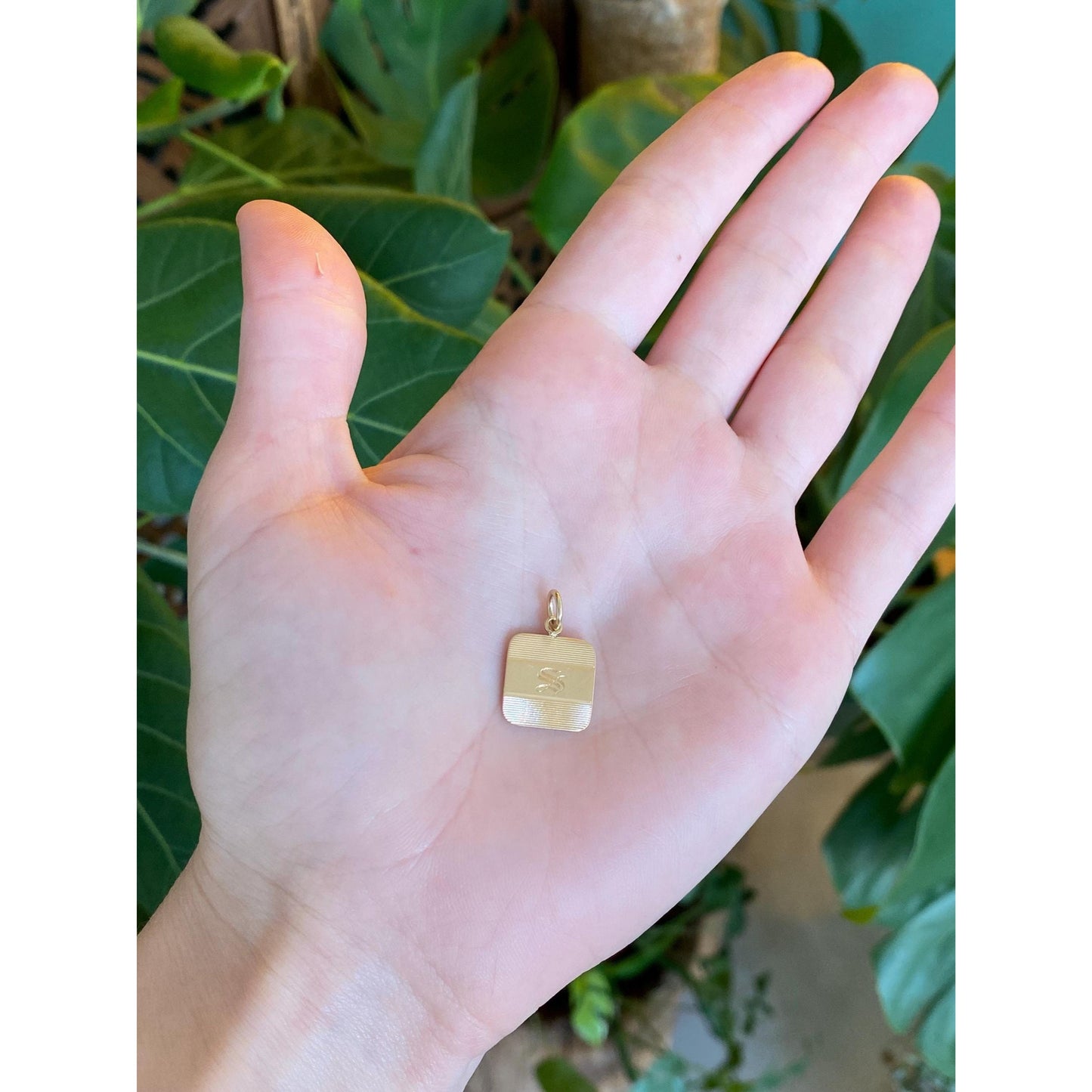 Vintage Solid 14k Yellow Gold Initial 'S' Lined Design Cufflink Conversion Charm