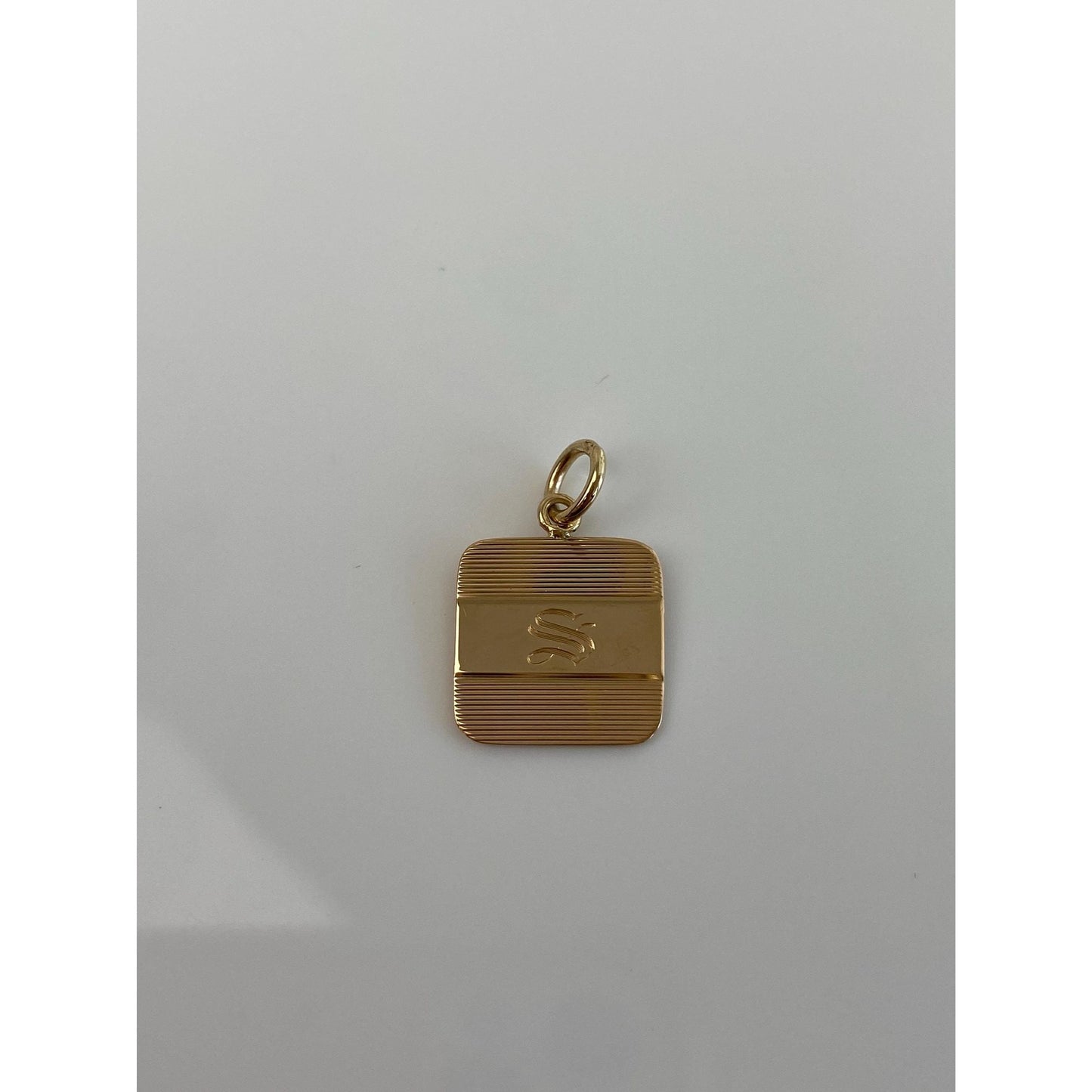 Vintage Solid 14k Yellow Gold Initial 'S' Lined Design Cufflink Conversion Charm