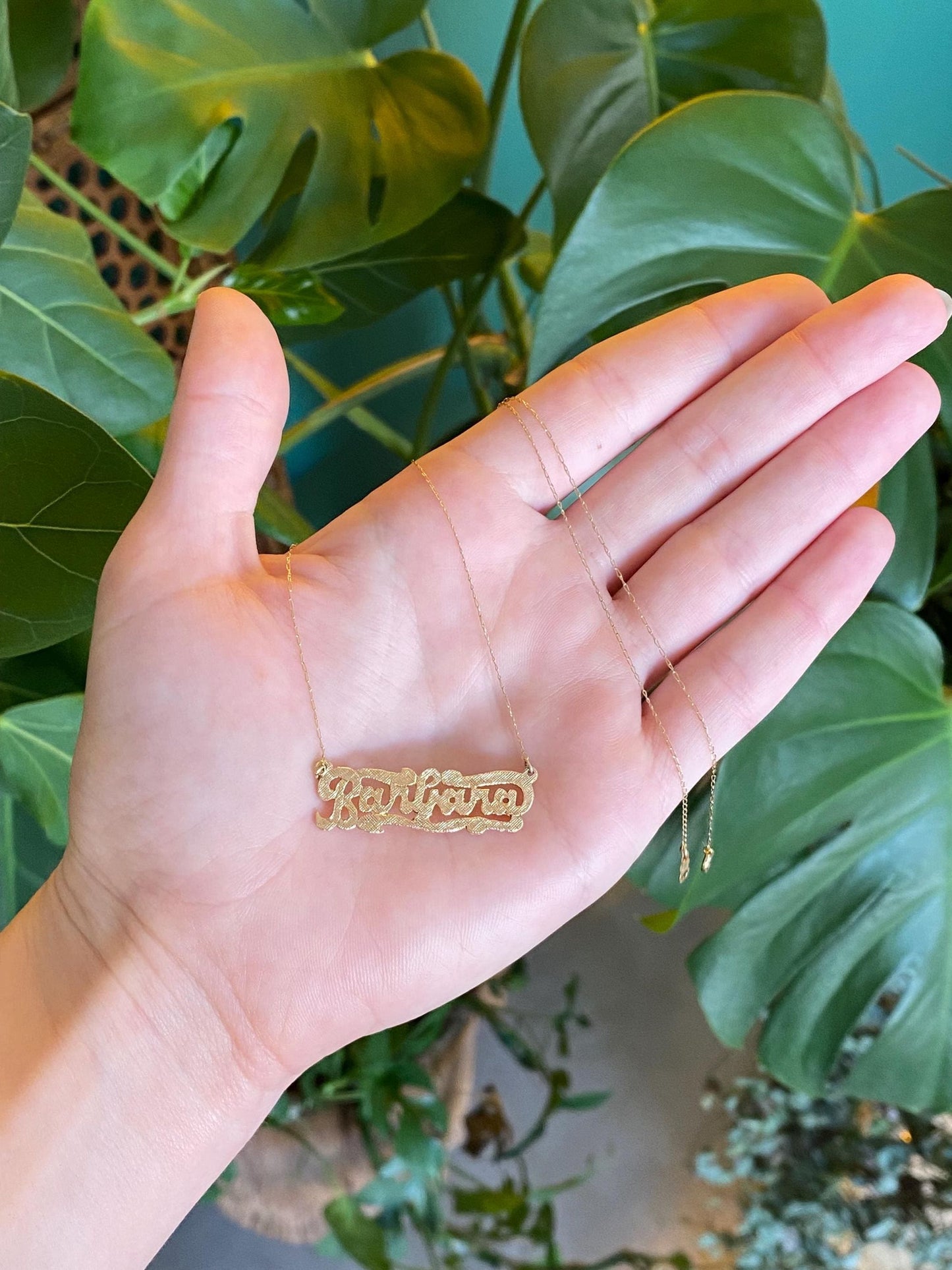 Vintage Solid 14k Yellow Gold 'Barbara' Nameplate Dainty Chain Necklace - 19.5 inches