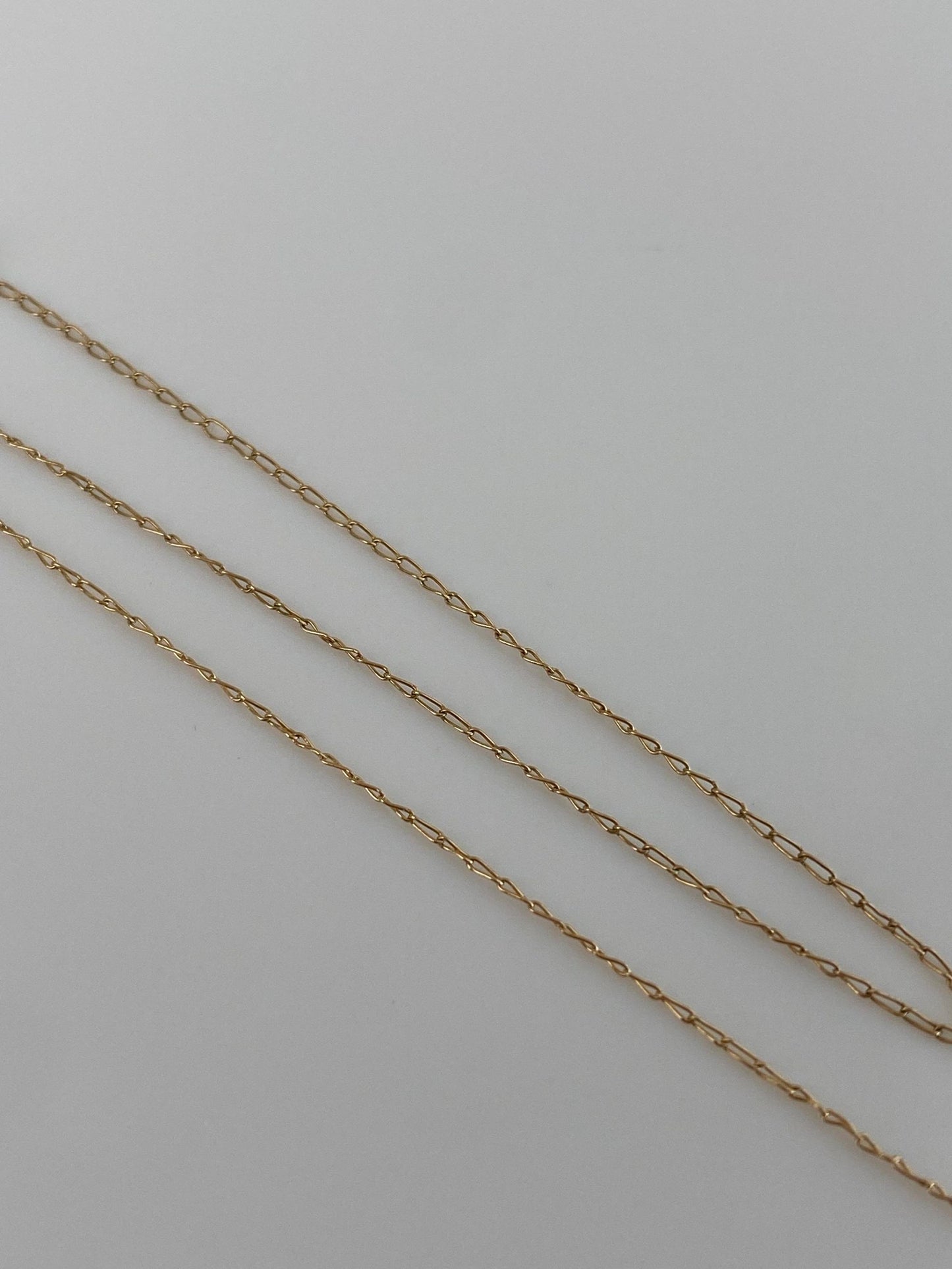 Vintage Solid 14k Yellow Gold 'Barbara' Nameplate Dainty Chain Necklace - 19.5 inches