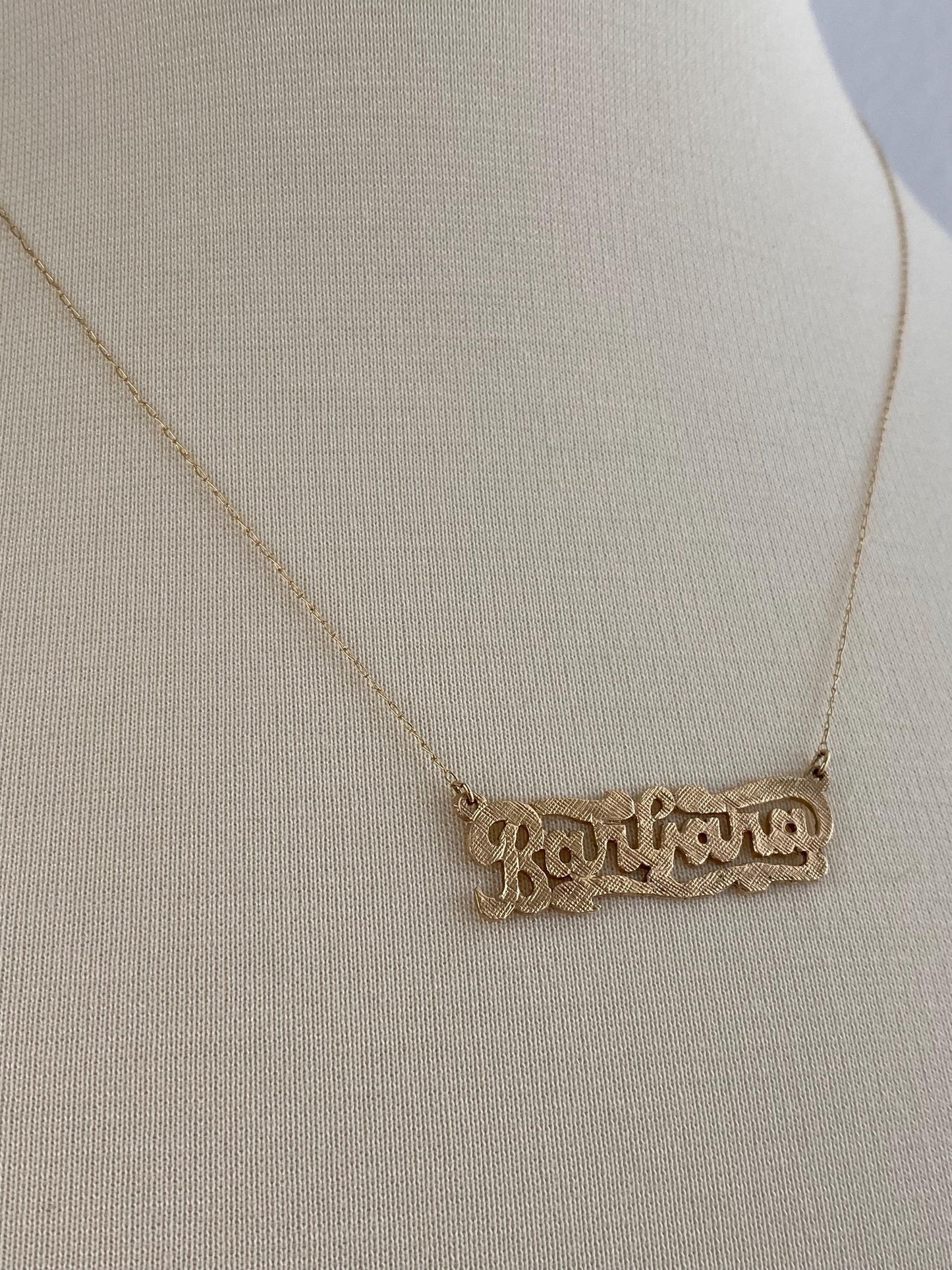Vintage Solid 14k Yellow Gold 'Barbara' Nameplate Dainty Chain Necklace - 19.5 inches