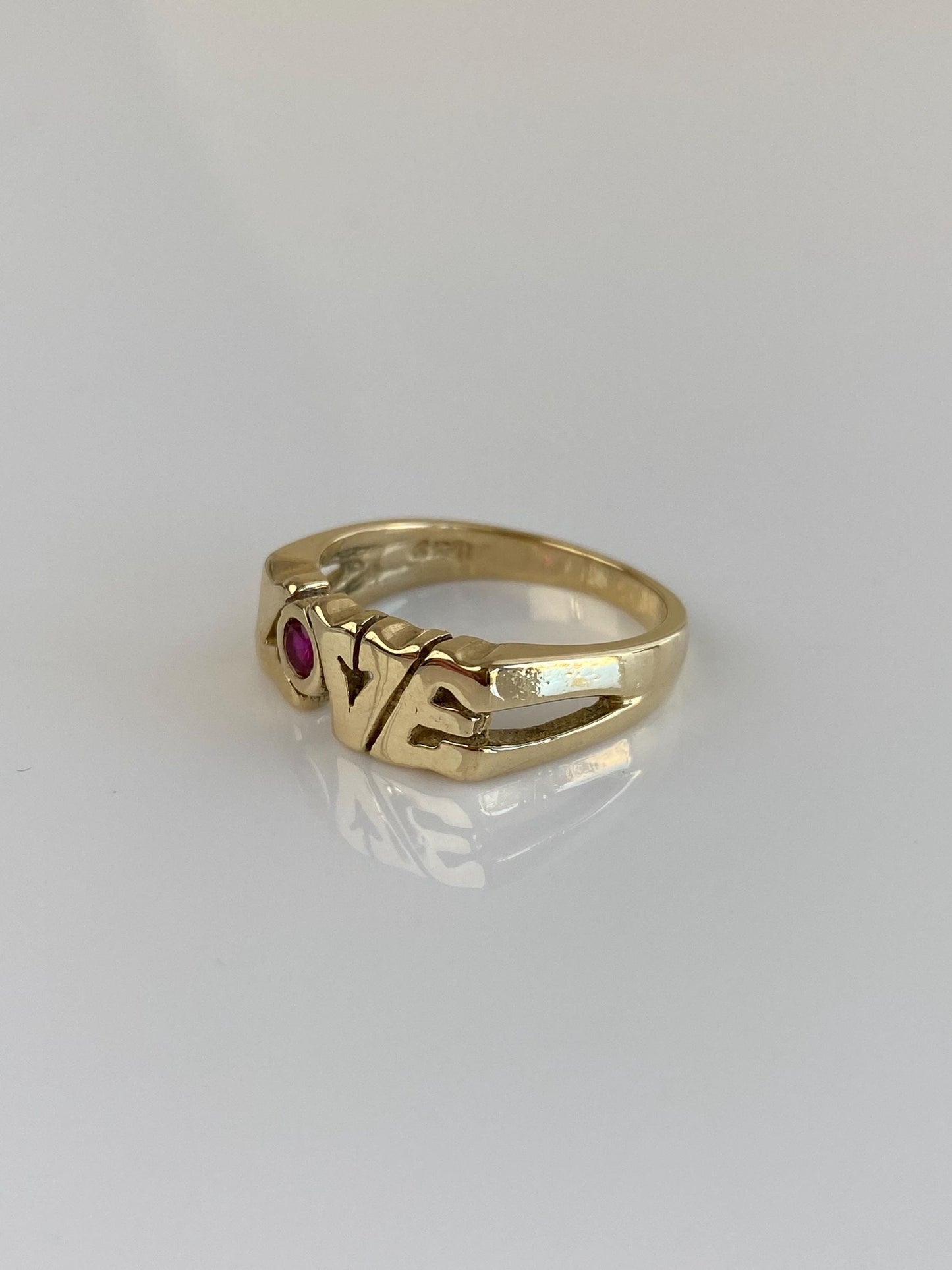 Vintage Solid 14k Yellow Gold Ruby Love Ring - Size 5.75