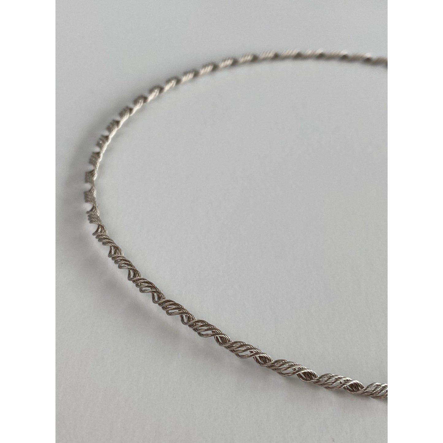 Solid 14k White Gold Springy Twisted Wire Necklace - 16.5 inches