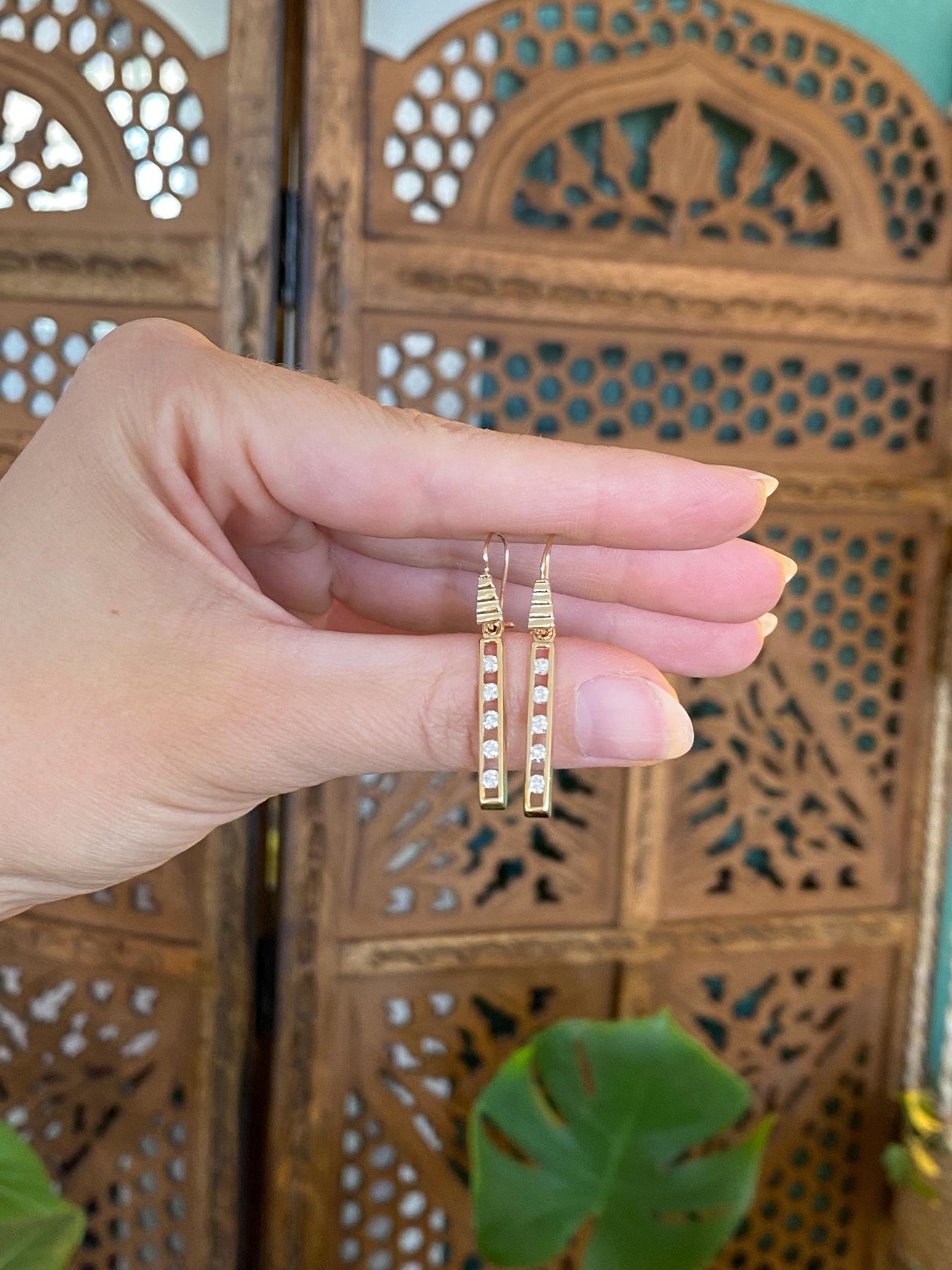 Vintage Solid 14k Yellow Gold Diamond Row Dangle Earrings