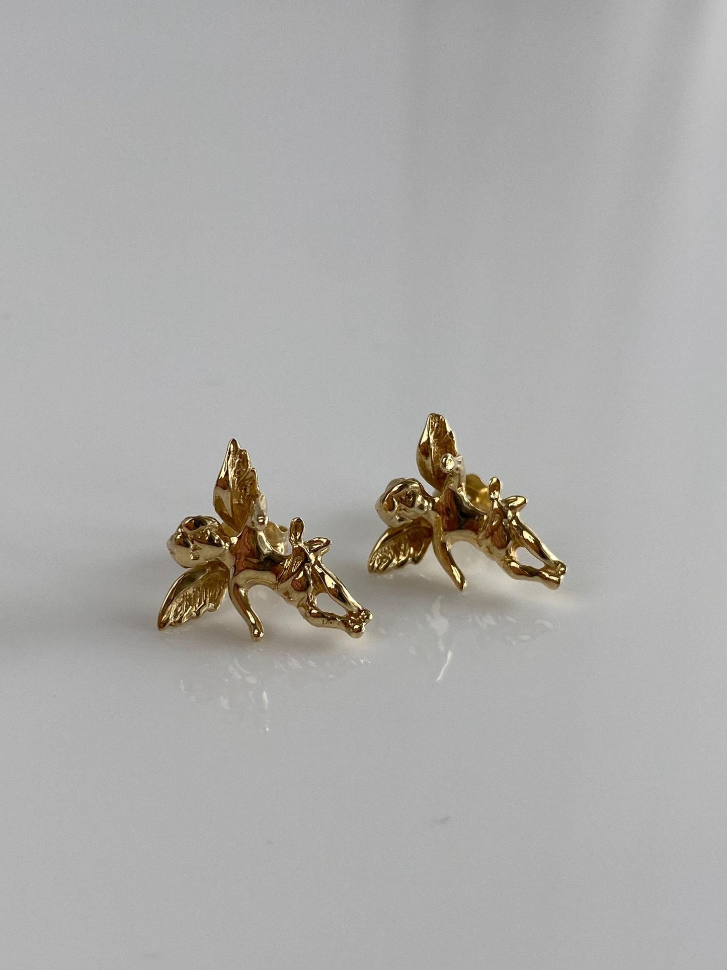 Vintage Solid 14k Yellow Gold Cherub Angel Stud Earrings