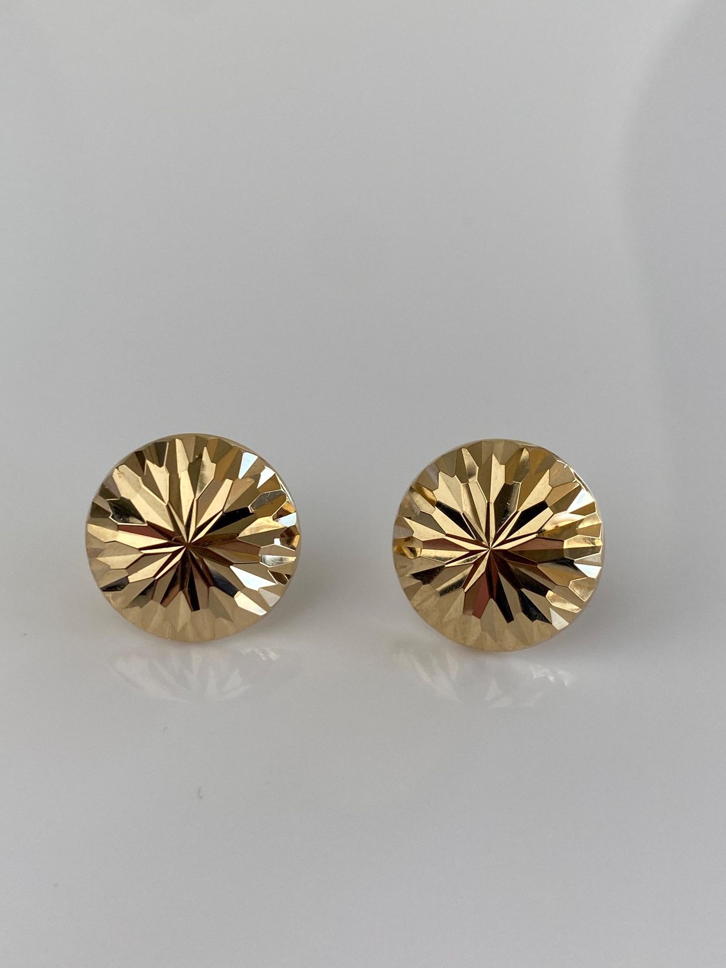 Vintage Solid 14k Yellow Gold Diamond Cut Domed Stud Earrings
