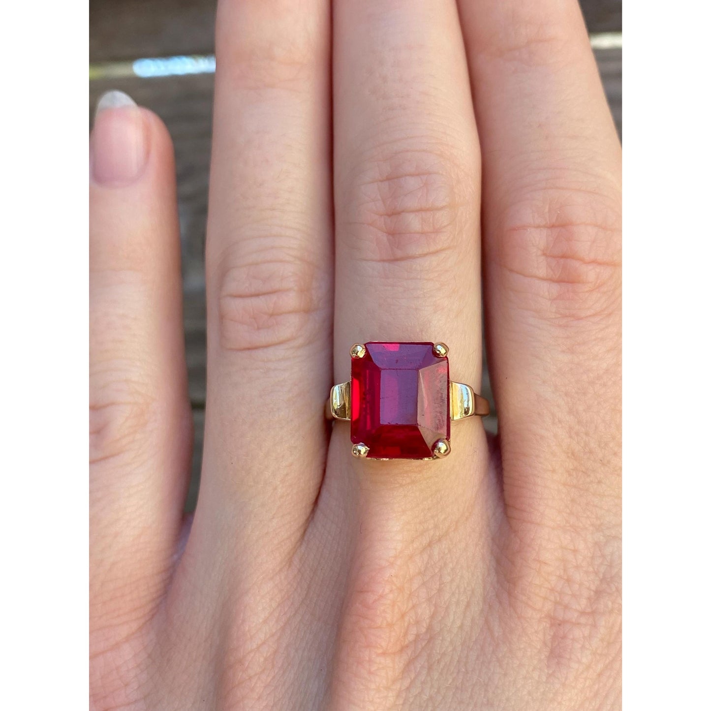 Vintage Solid 10k Yellow Gold Pink Sapphire Ring - Size 6.5