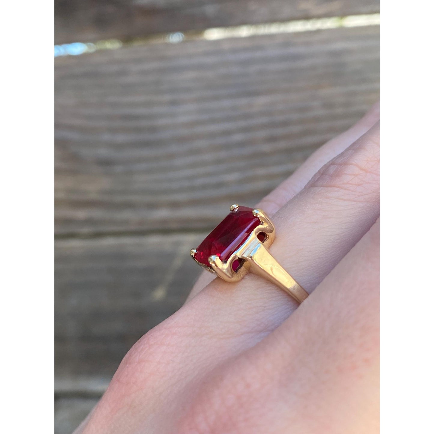 Vintage Solid 10k Yellow Gold Pink Sapphire Ring - Size 6.5