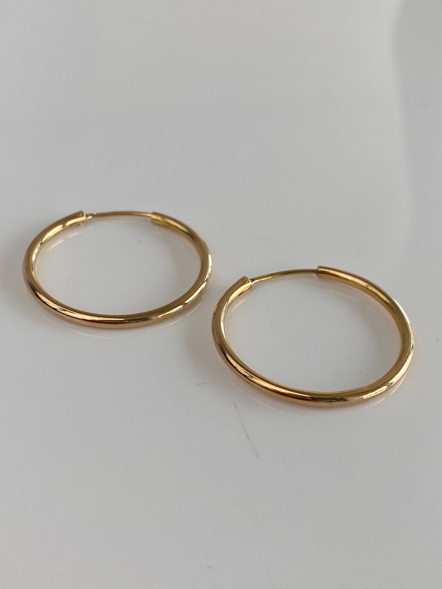 Vintage 14k Yellow Gold Hoop Earrings