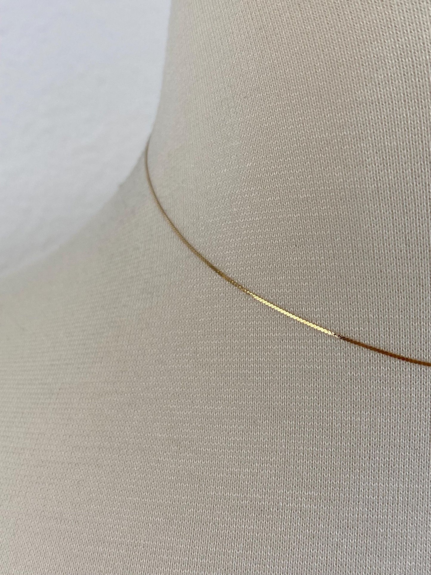 Vintage Solid 14k Yellow Gold Dainty Serpentine Chain Necklace - 14.75 inches