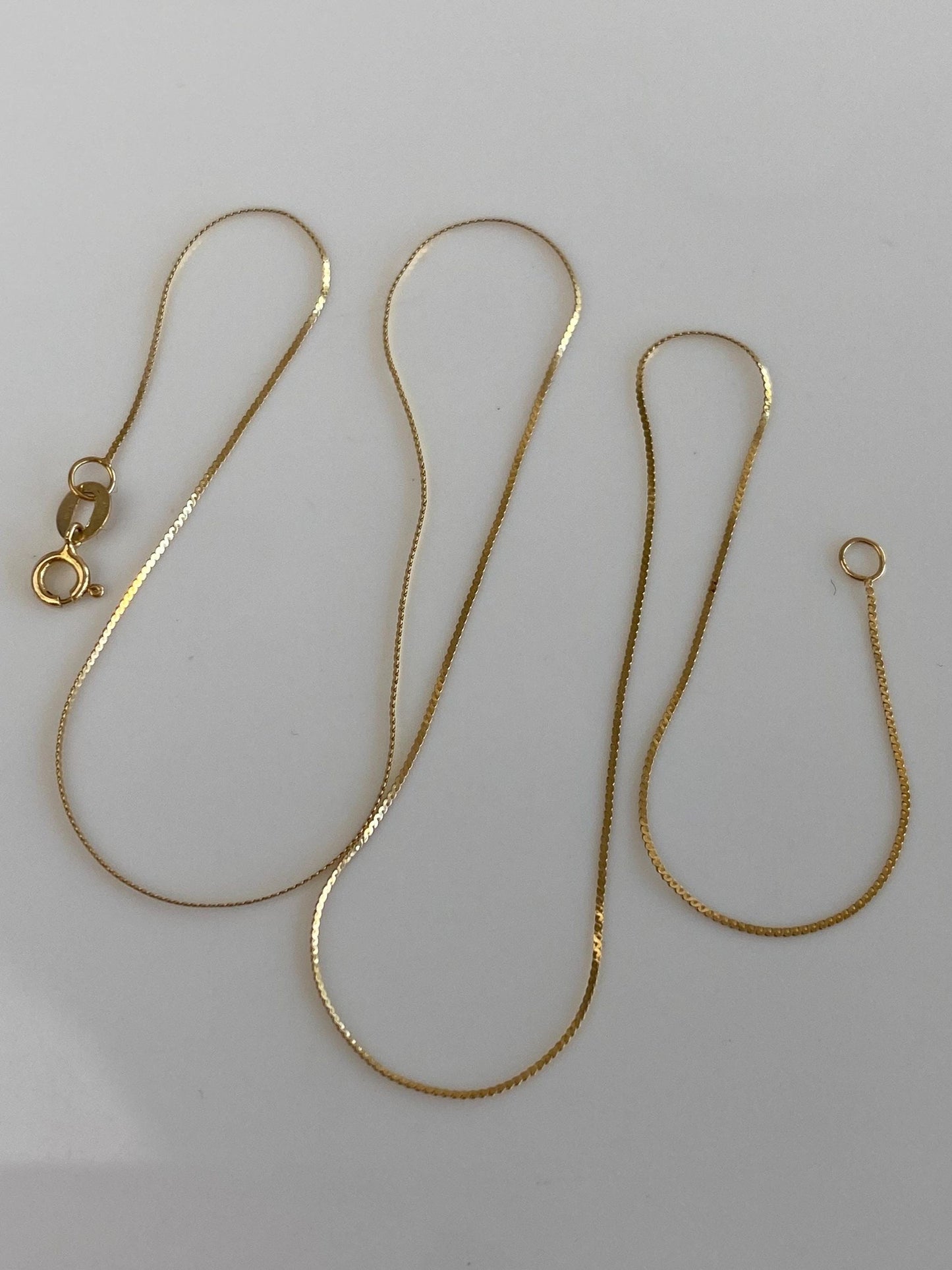 Vintage Solid 14k Yellow Gold Dainty Serpentine Chain Necklace - 14.75 inches
