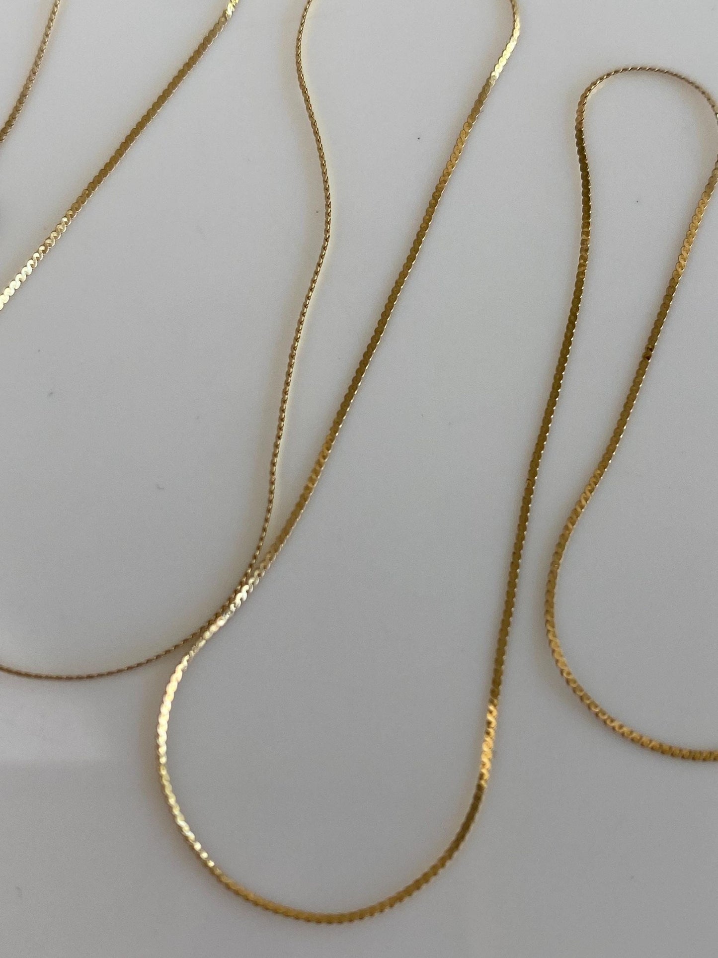 Vintage Solid 14k Yellow Gold Dainty Serpentine Chain Necklace - 14.75 inches