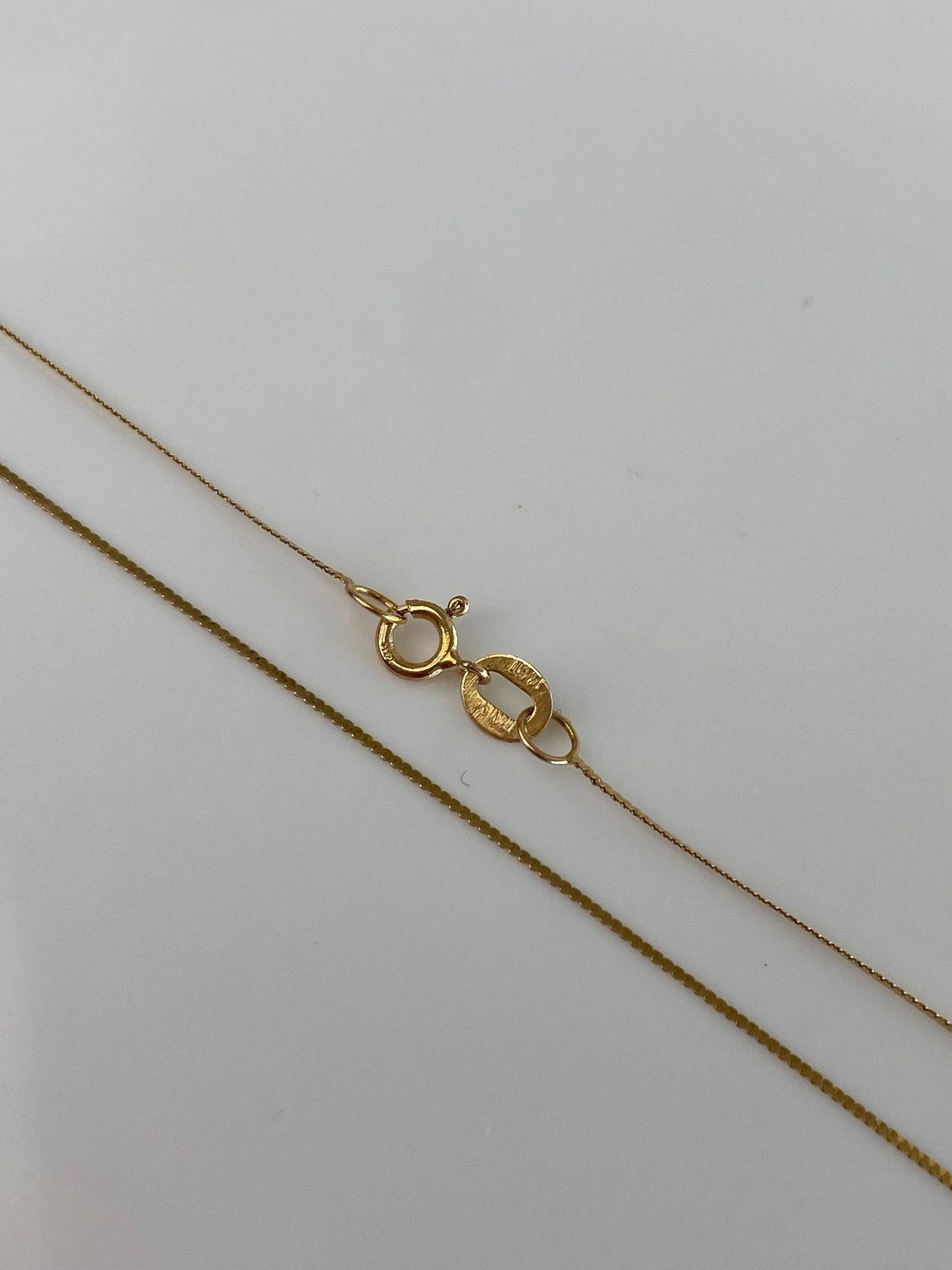 Vintage Solid 14k Yellow Gold Dainty Serpentine Chain Necklace - 14.75 inches