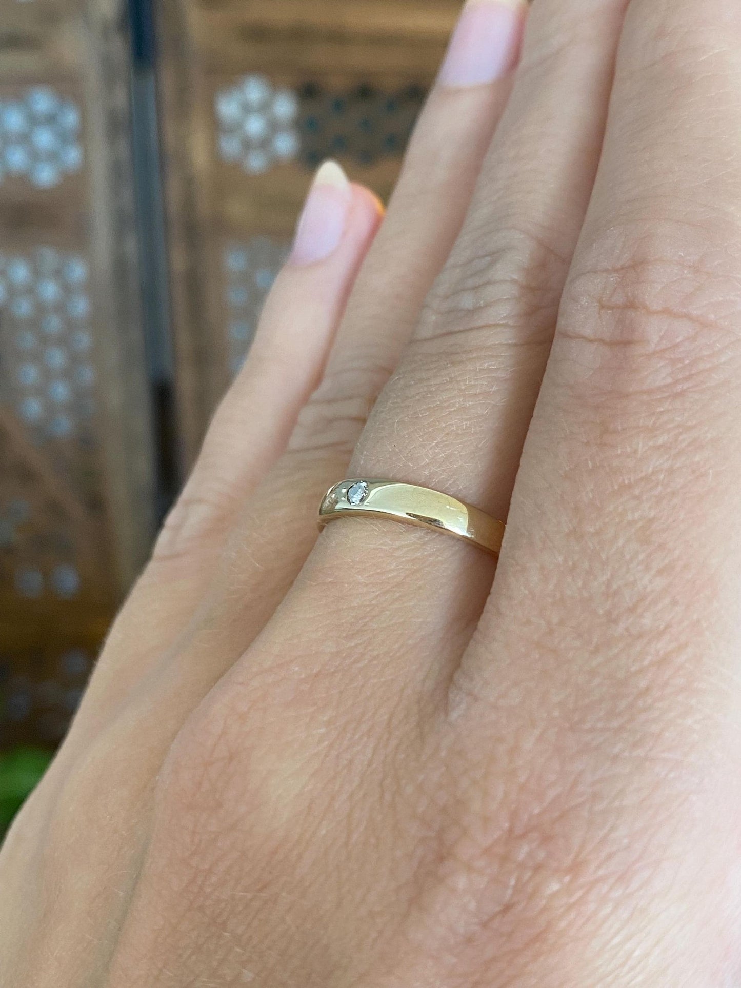 Vintage Solid 14k Yellow Gold Diamond Ring Band - Size 6.5