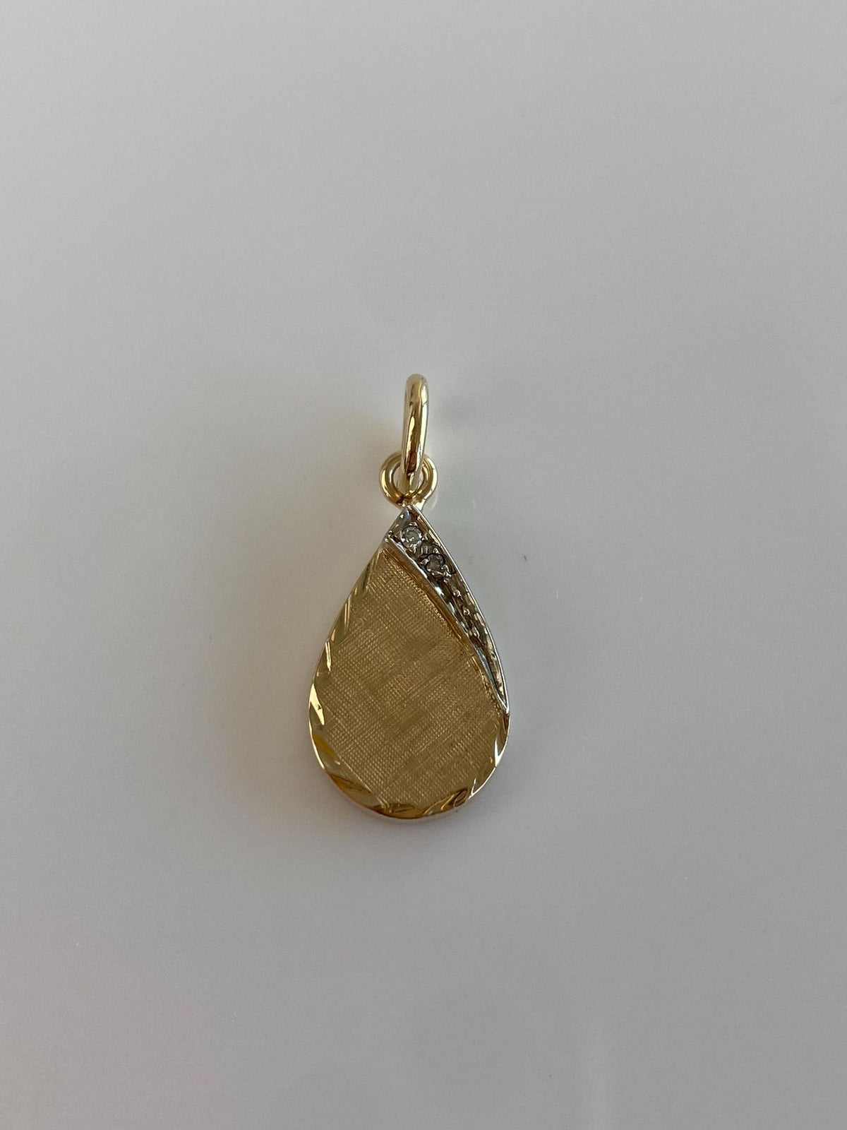 Vintage 14k White & Yellow Gold Diamond Crosshatch Teardrop Charm