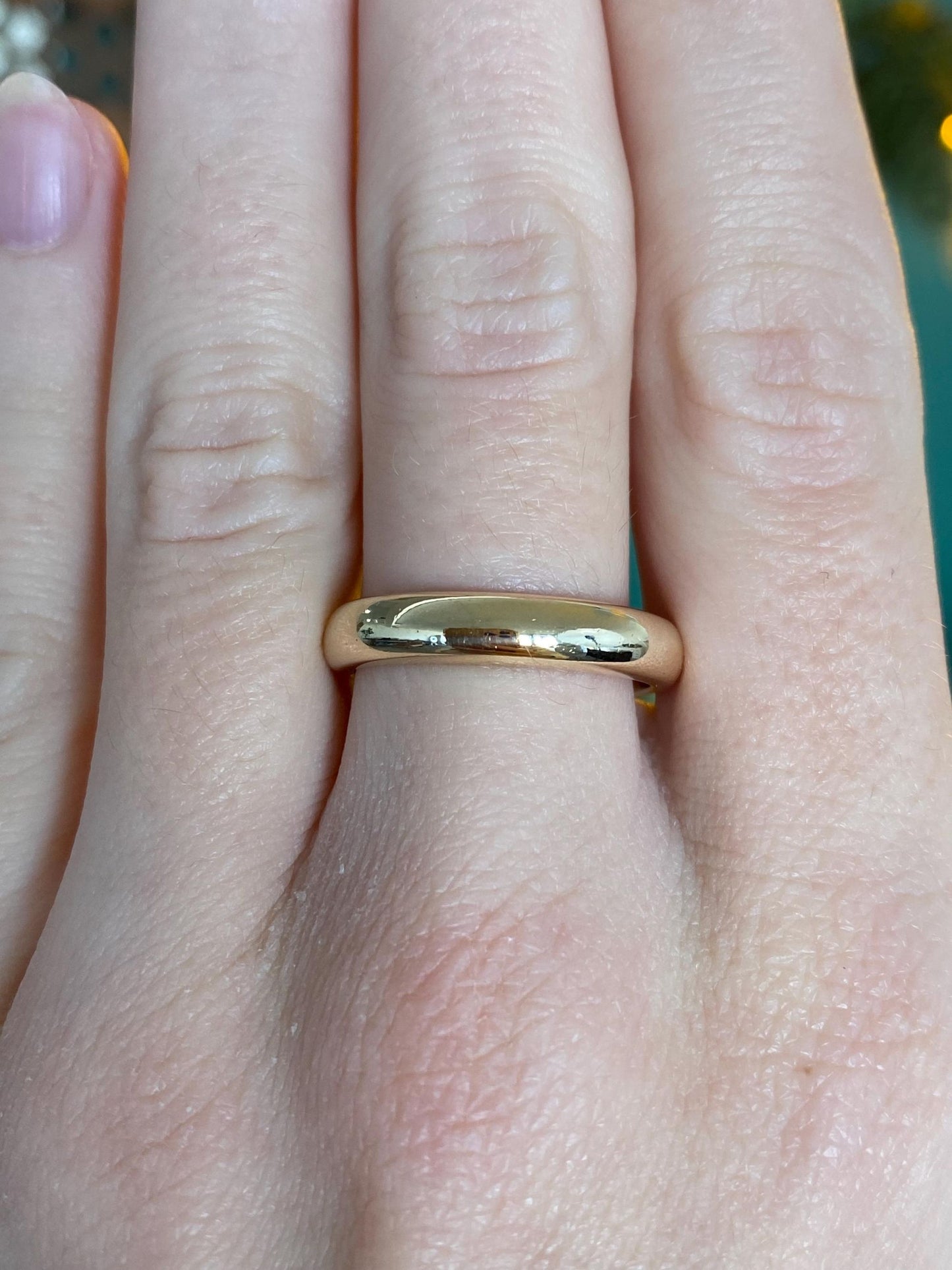 Vintage Solid 14k Yellow Gold Ring Band - Size 8
