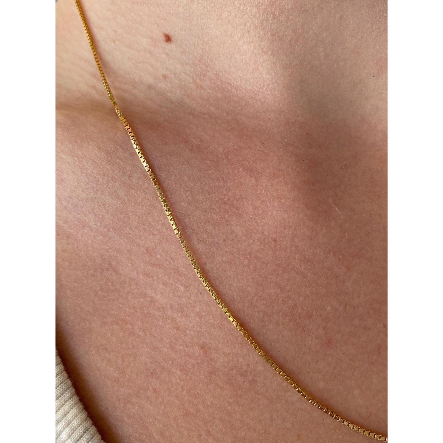 Vintage Solid 18k Yellow Gold Box Chain Necklace - 20 inches